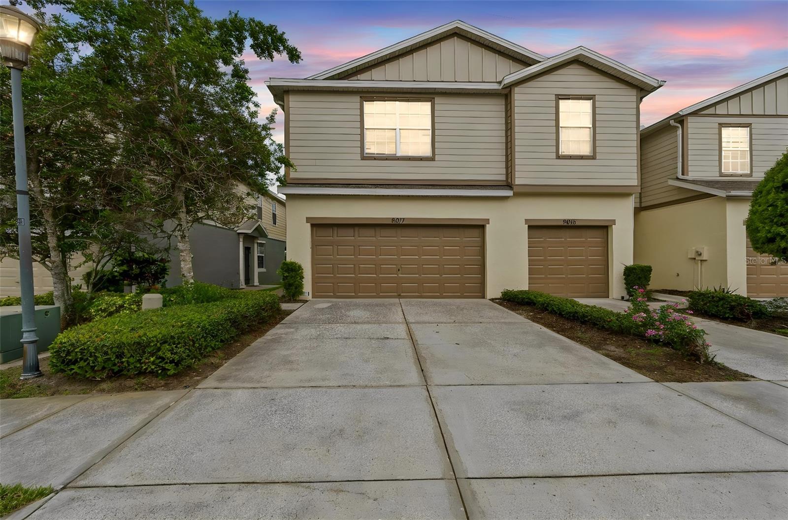 5017 WHITE SANDERLING CT Property Photo 1