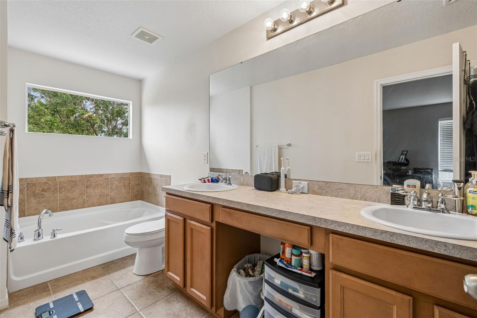 5017 White Sanderling Ct Property Photo 28