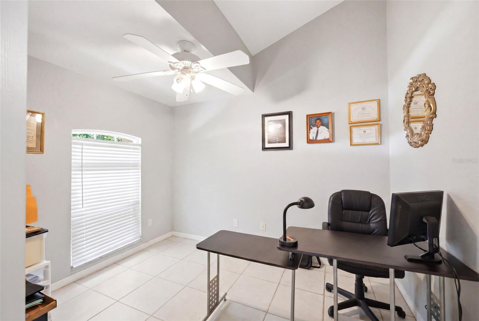 2112 Heritage Crest Dr Property Photo 6