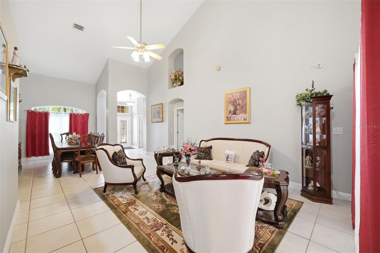 2112 Heritage Crest Dr Property Photo 10