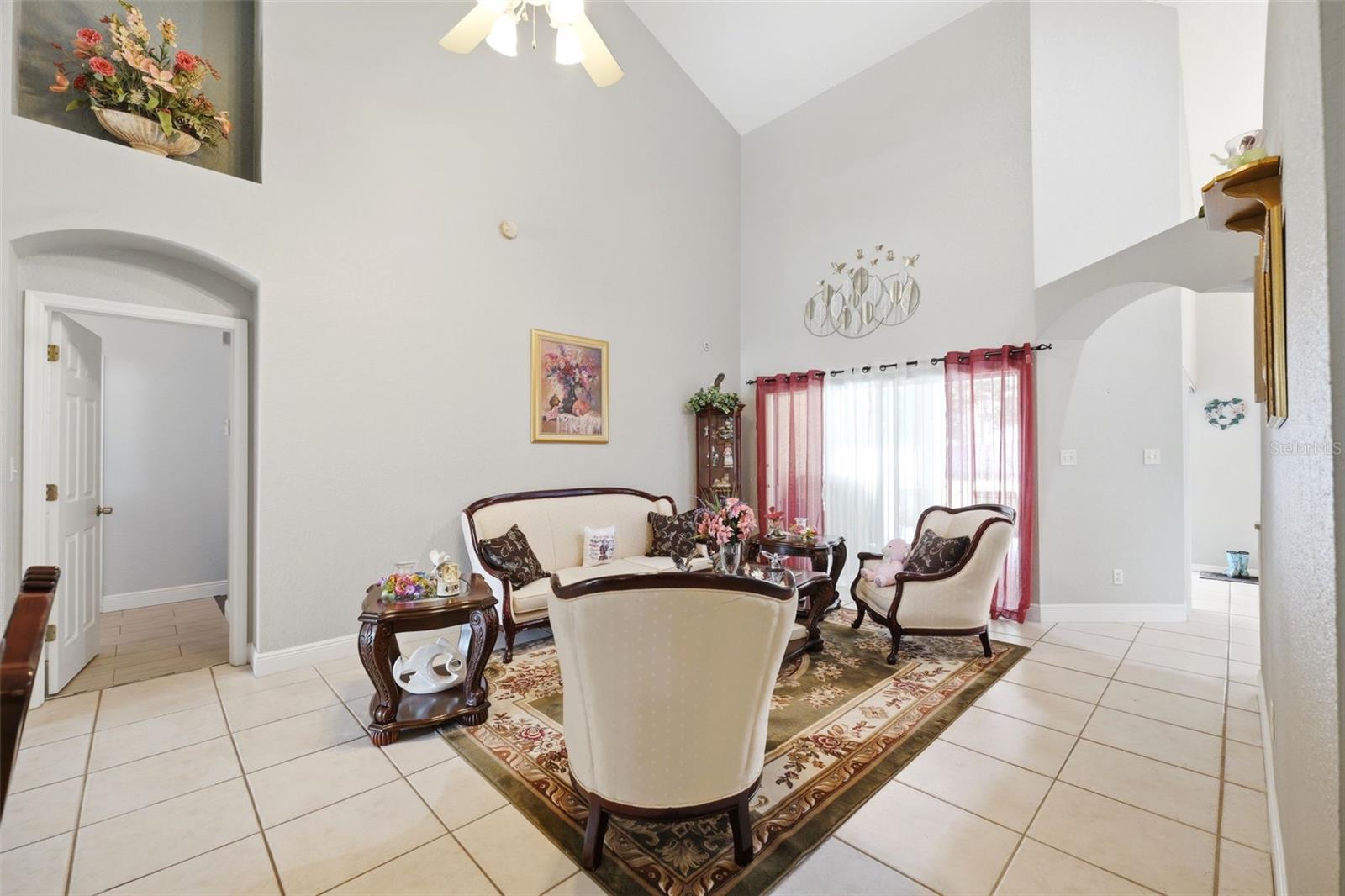 2112 Heritage Crest Dr Property Photo 11
