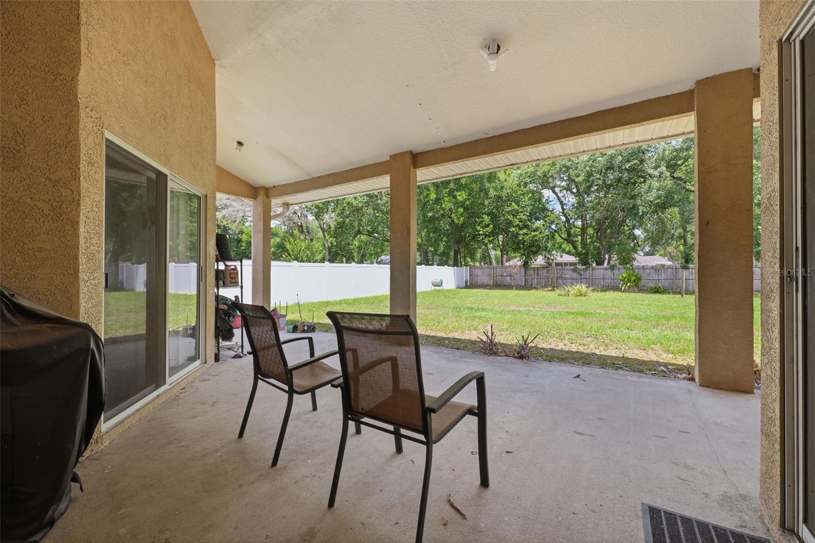 2112 Heritage Crest Dr Property Photo 40