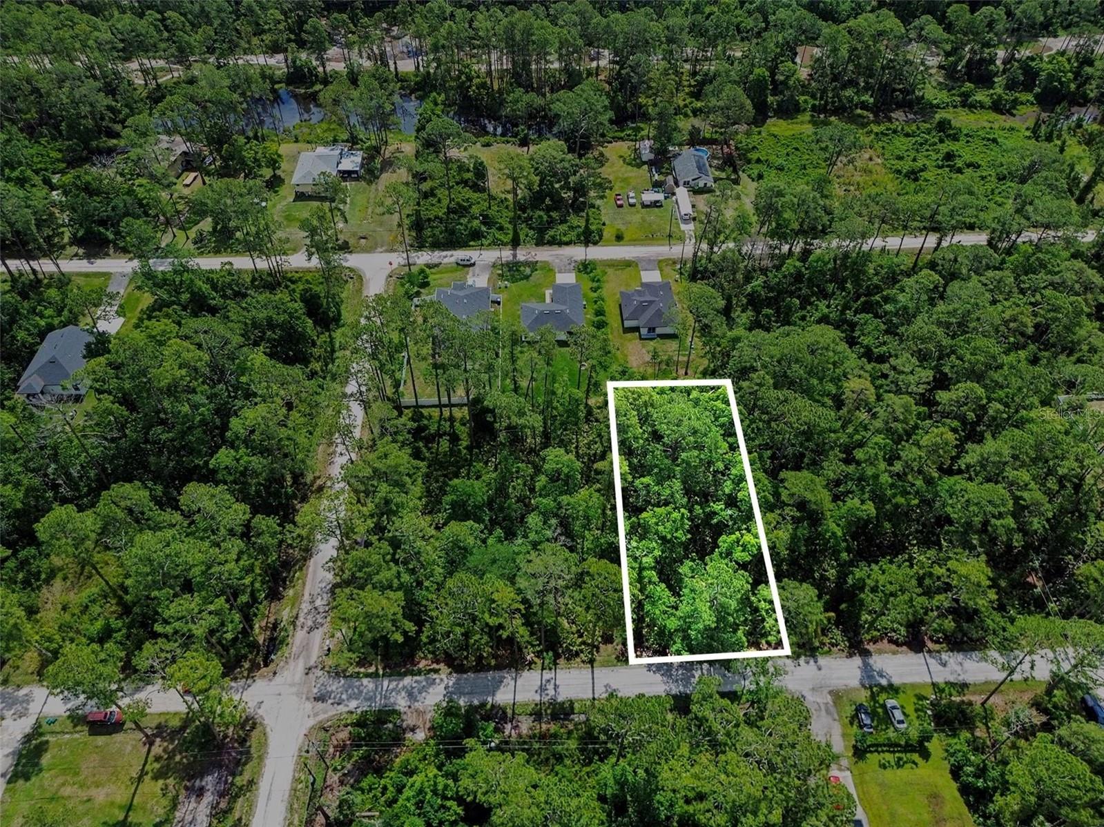1465 East Pkwy Property Photo 3