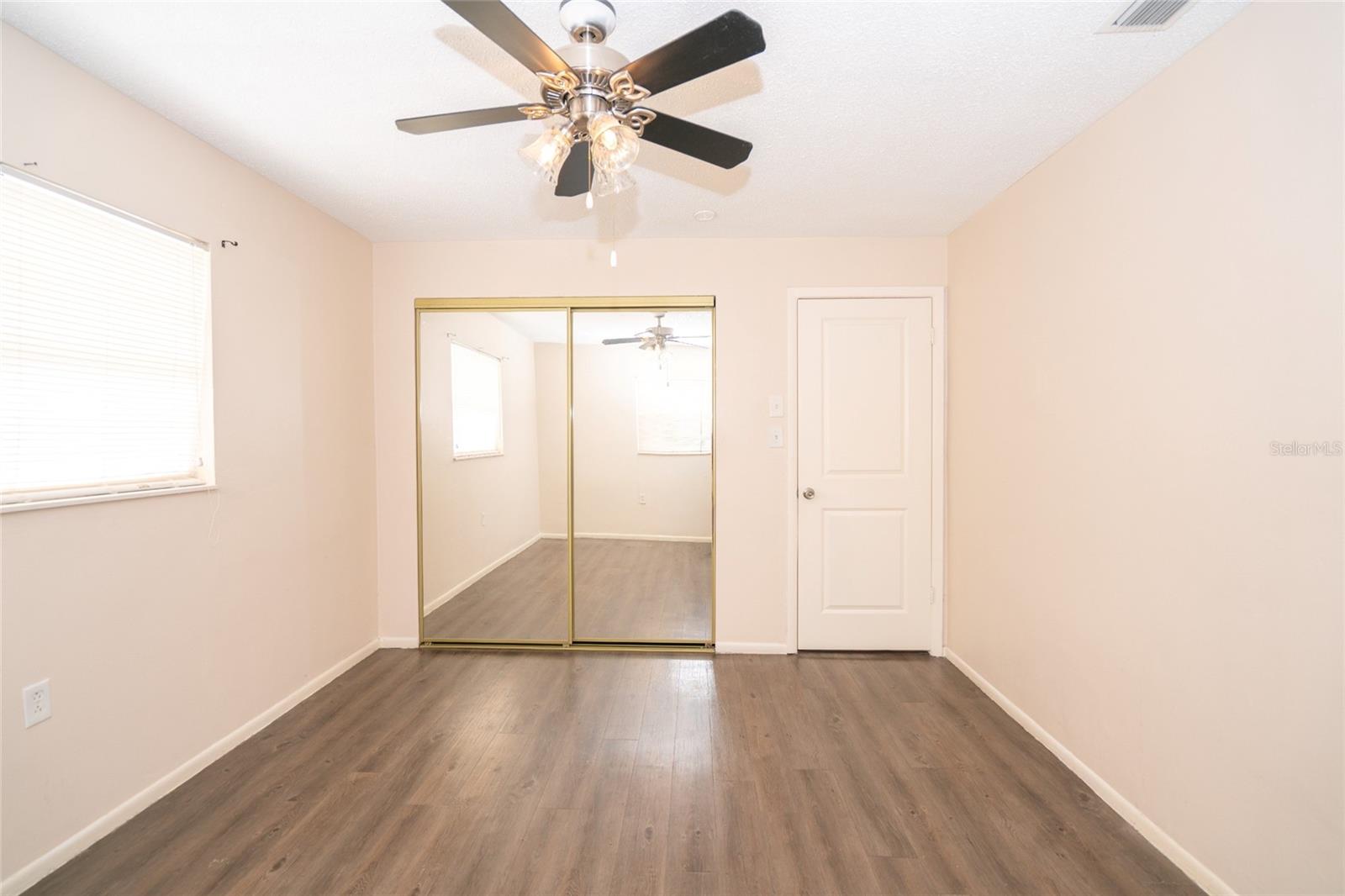 8033 Manvel Dr Property Photo 12