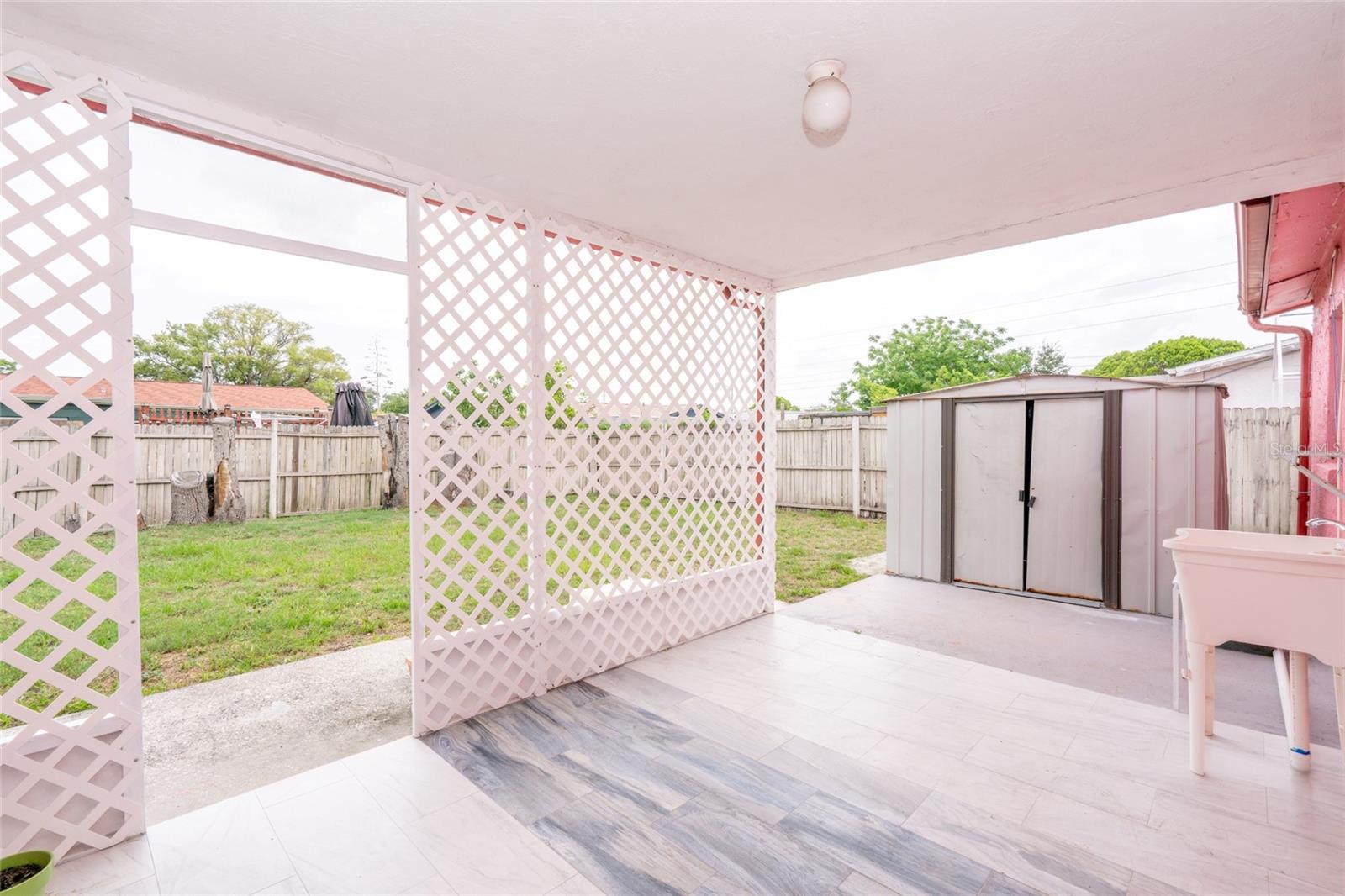 8033 Manvel Dr Property Photo 19