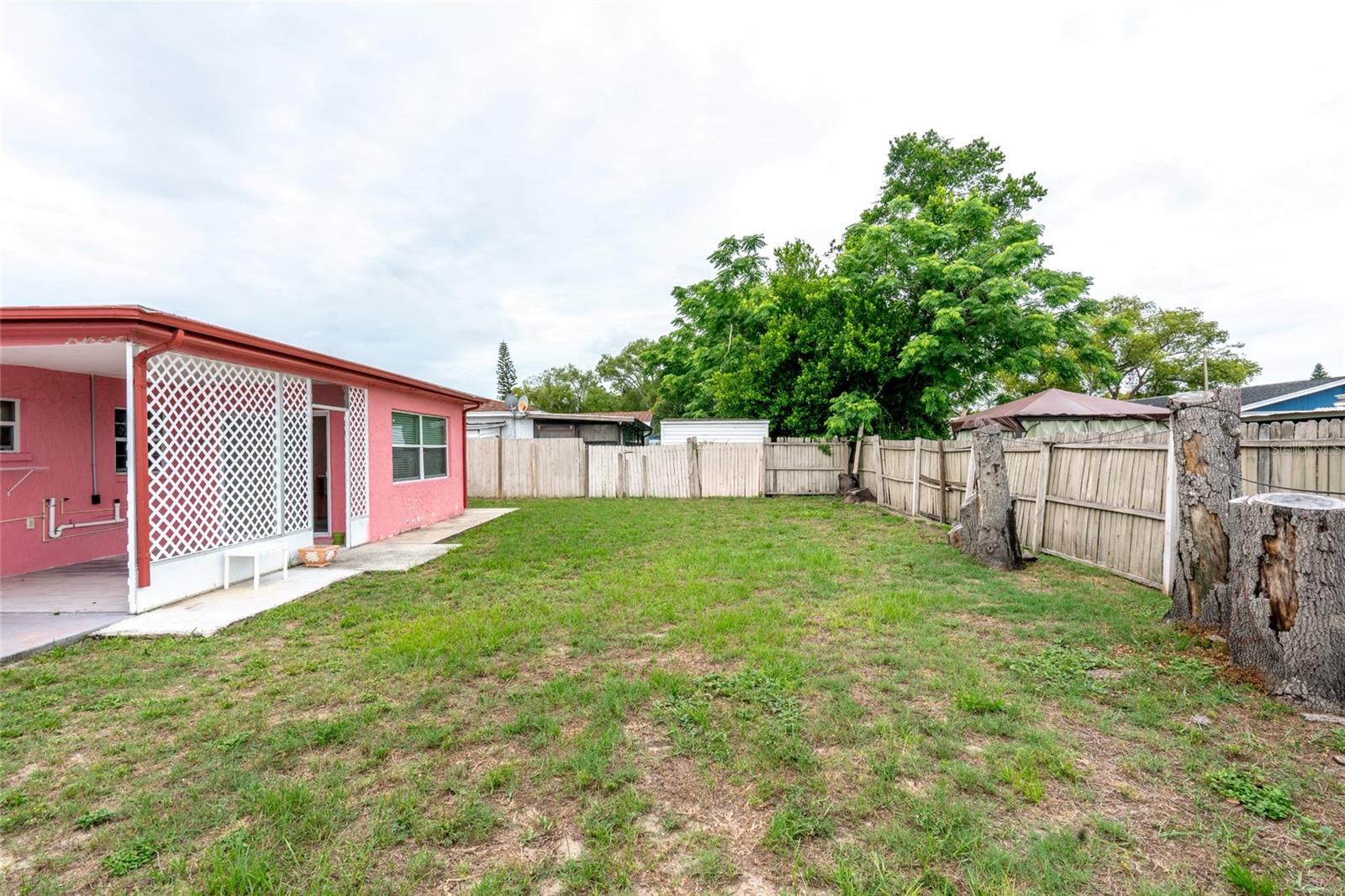 8033 Manvel Dr Property Photo 24