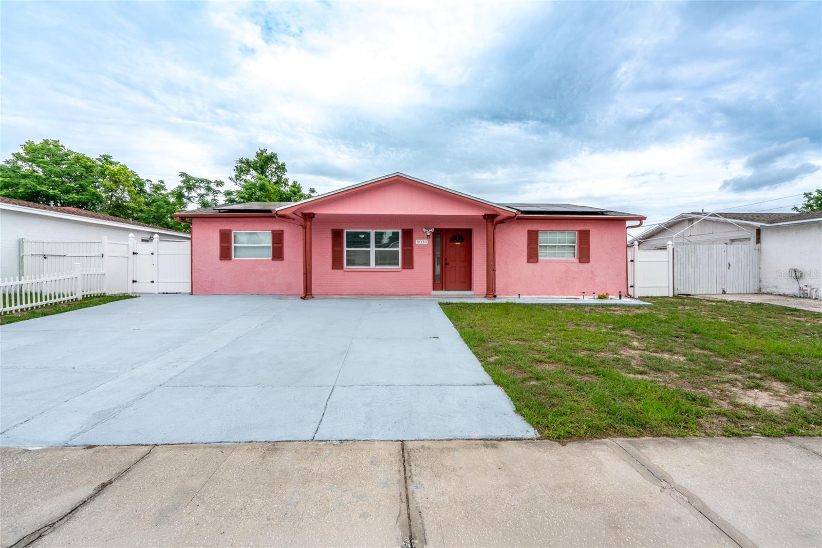 8033 Manvel Dr Property Photo 27