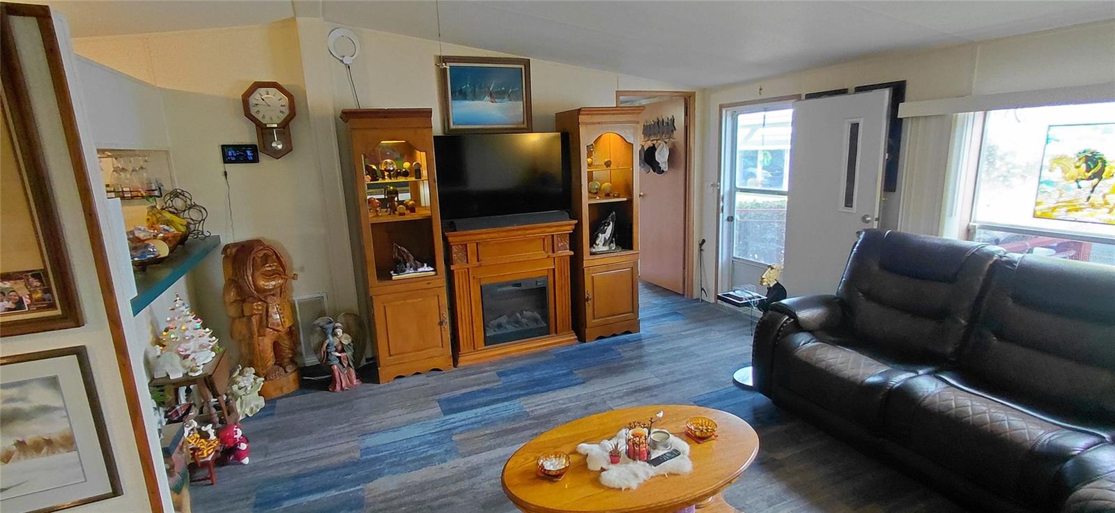 221 Heron Rd Property Photo 8