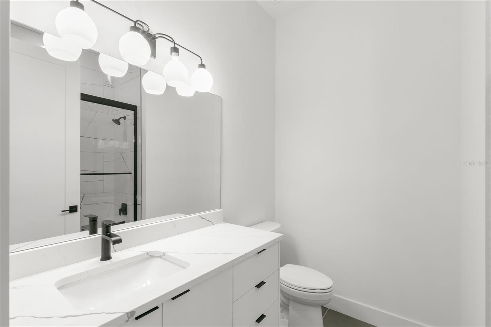 1810 4th St E Property Photo 30