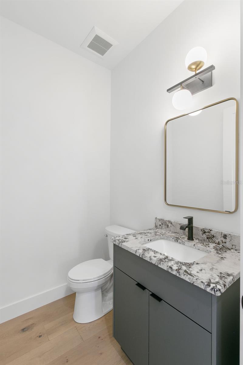 1810 4th St E Property Photo 34