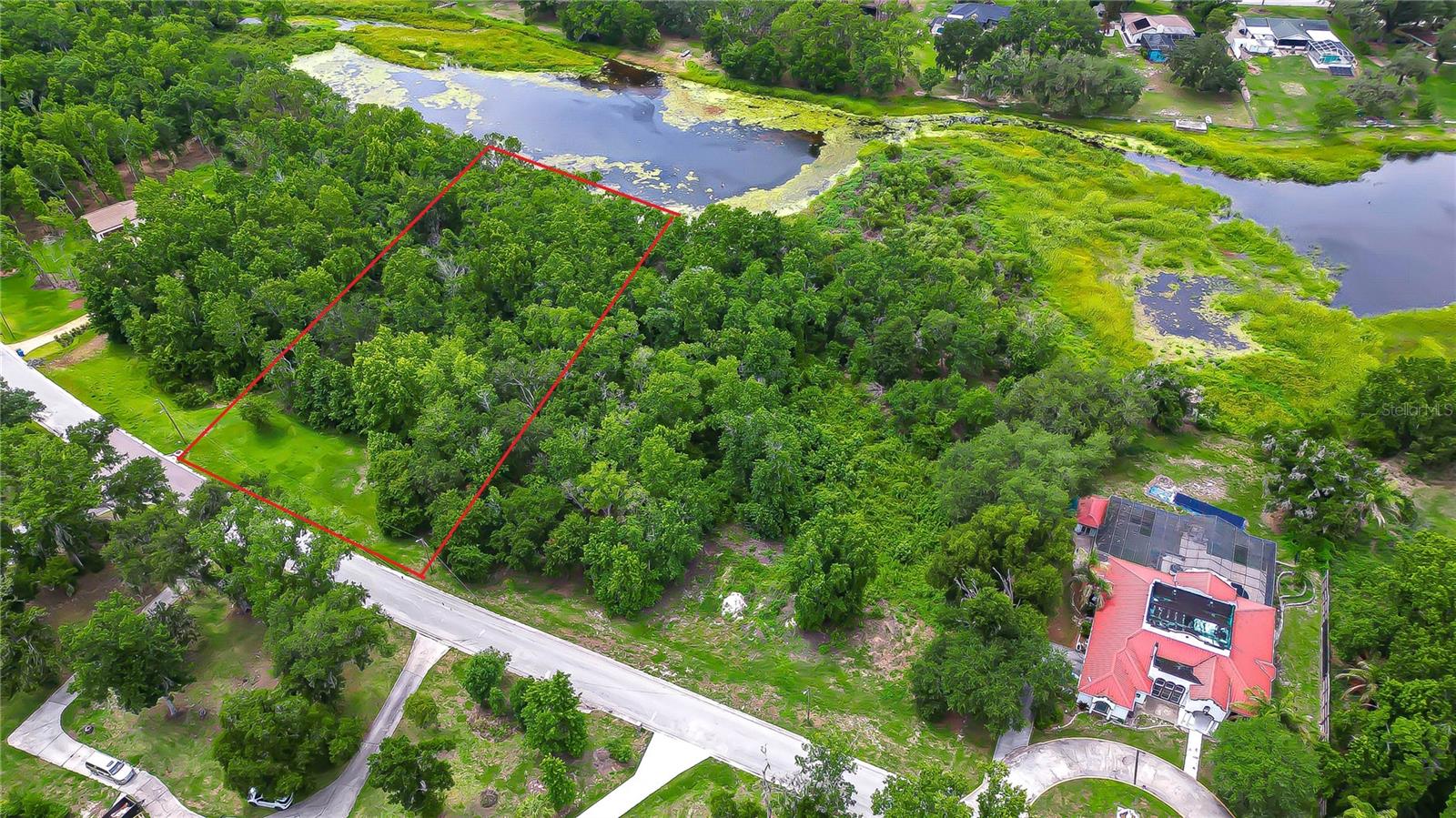 Lake Hills Dr Property Photo 3