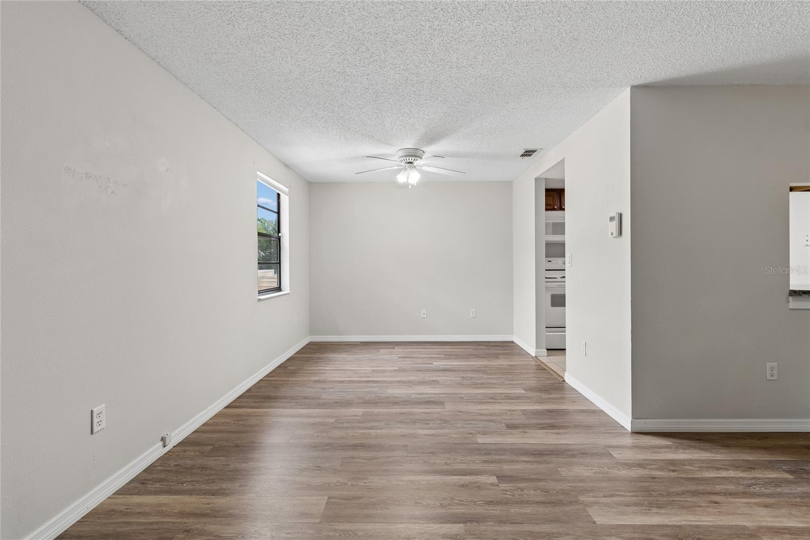 133 Sabal Ct #g Property Photo 8