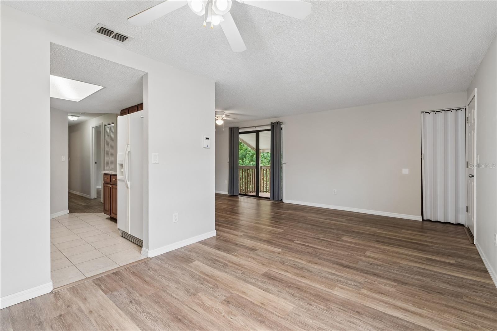 133 Sabal Ct #g Property Photo 10