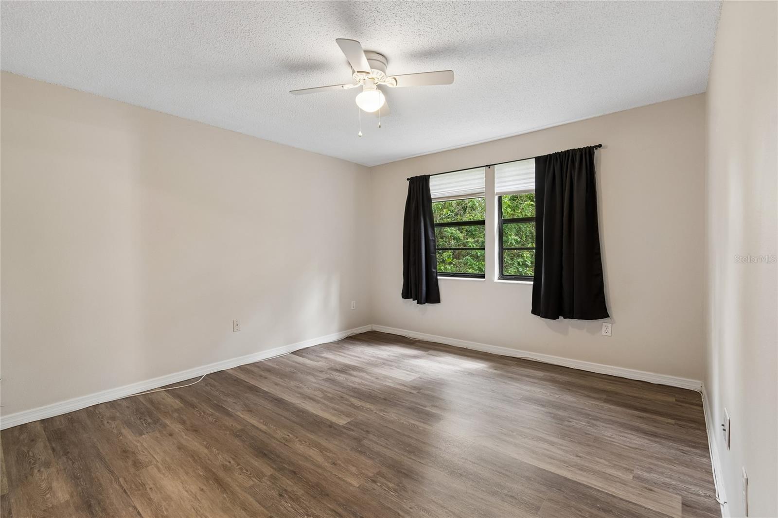 133 Sabal Ct #g Property Photo 27