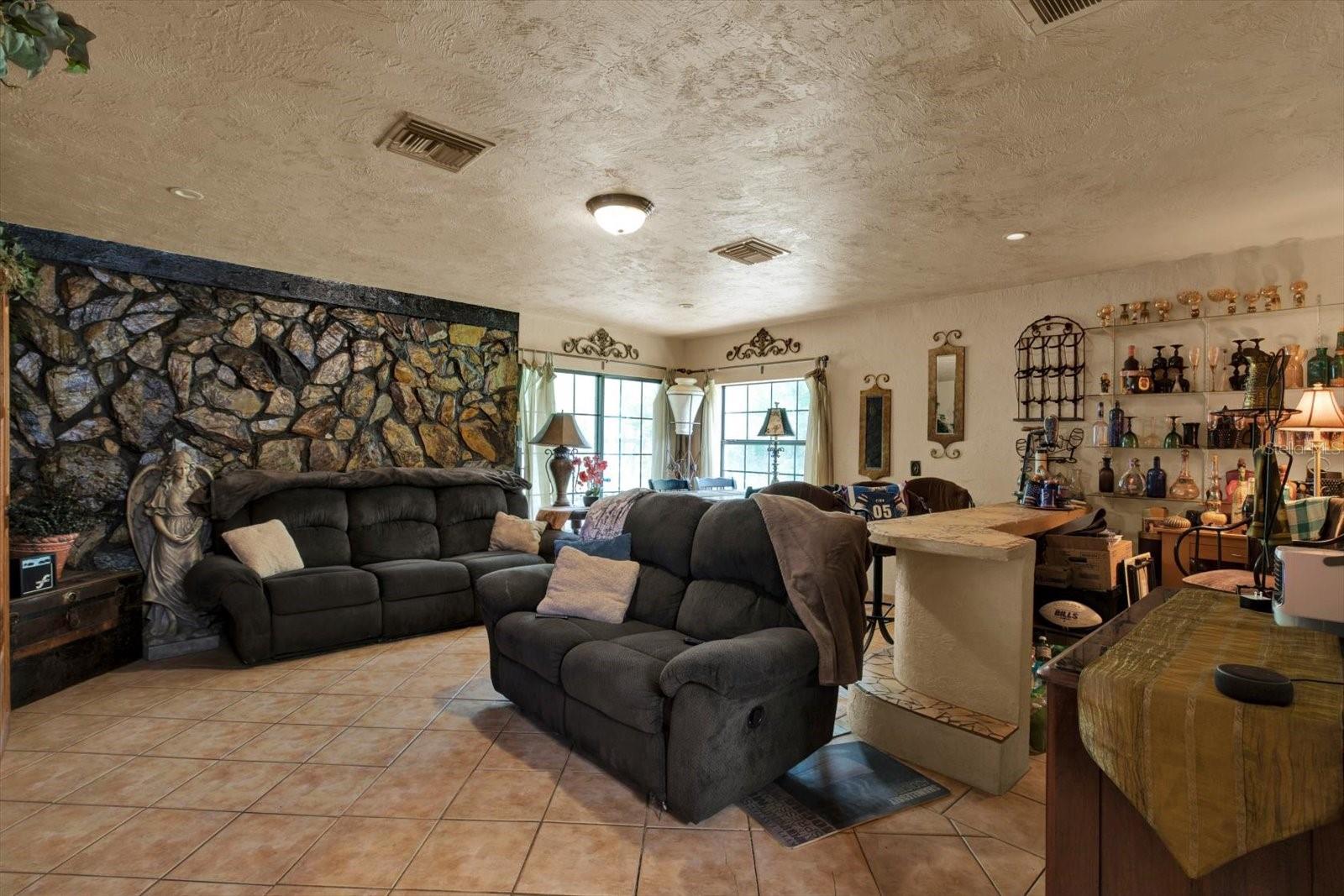 12030 106th Ct Property Photo 6