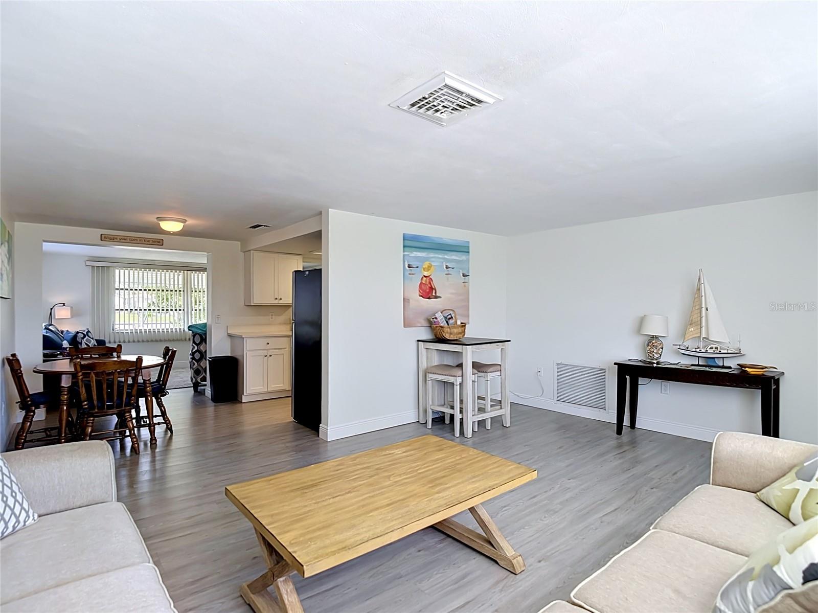 12524 5th Isle Property Photo 8