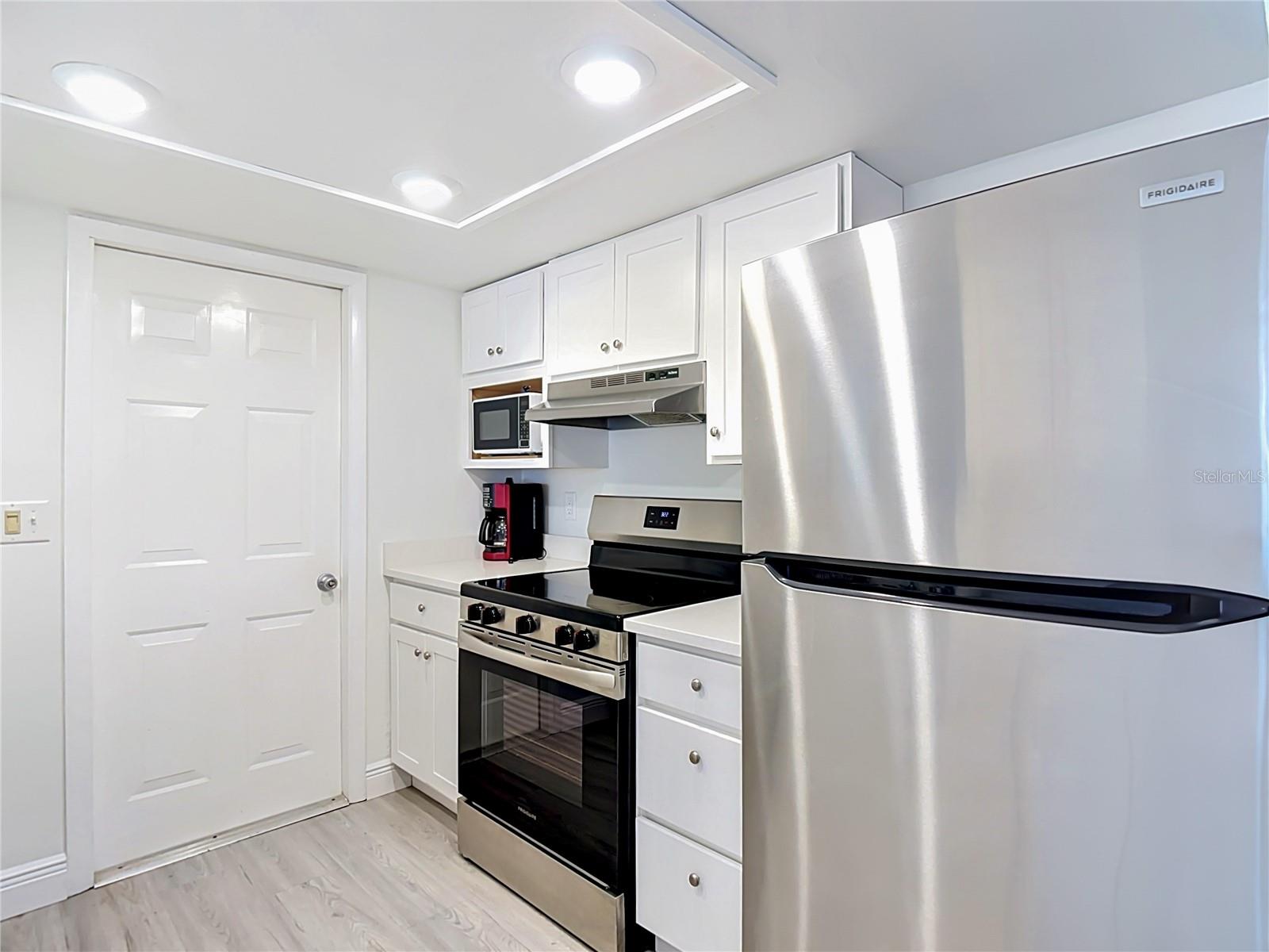 12524 5th Isle Property Photo 15