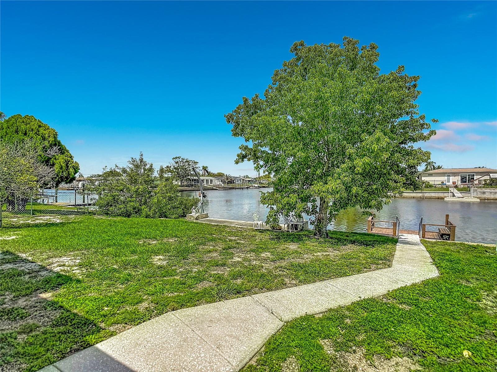 12524 5th Isle Property Photo 27
