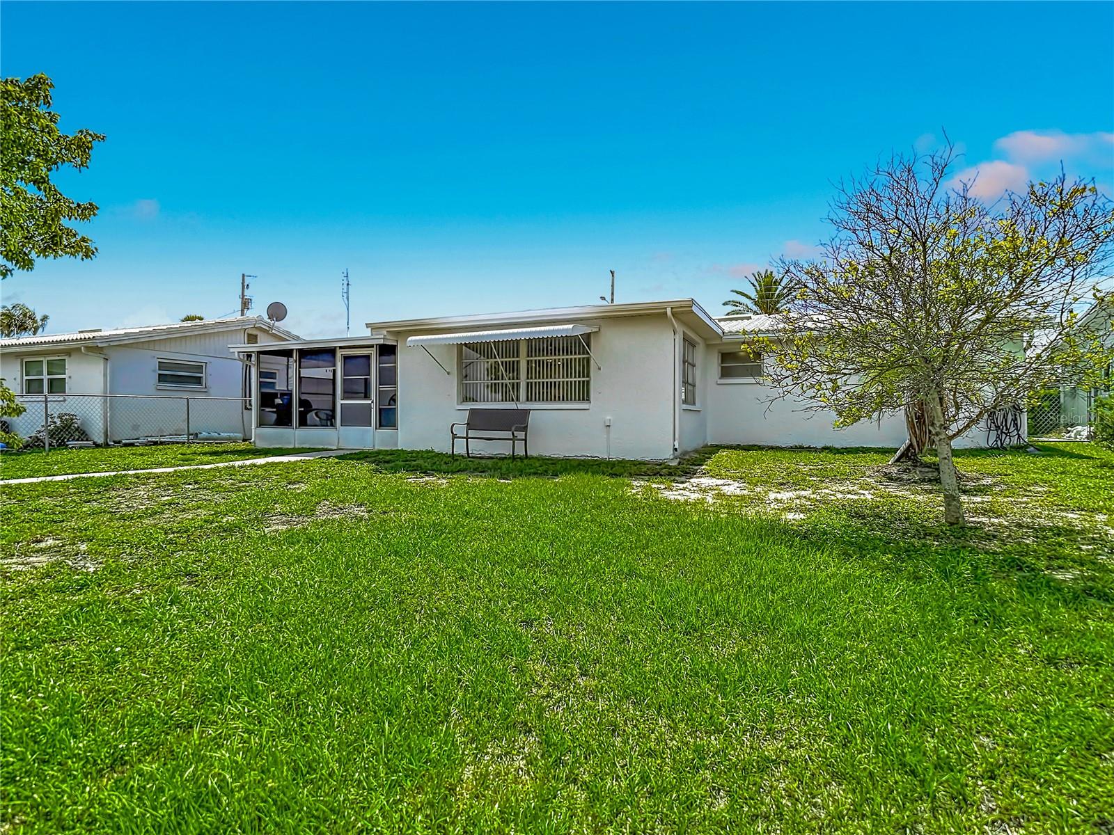 12524 5th Isle Property Photo 28