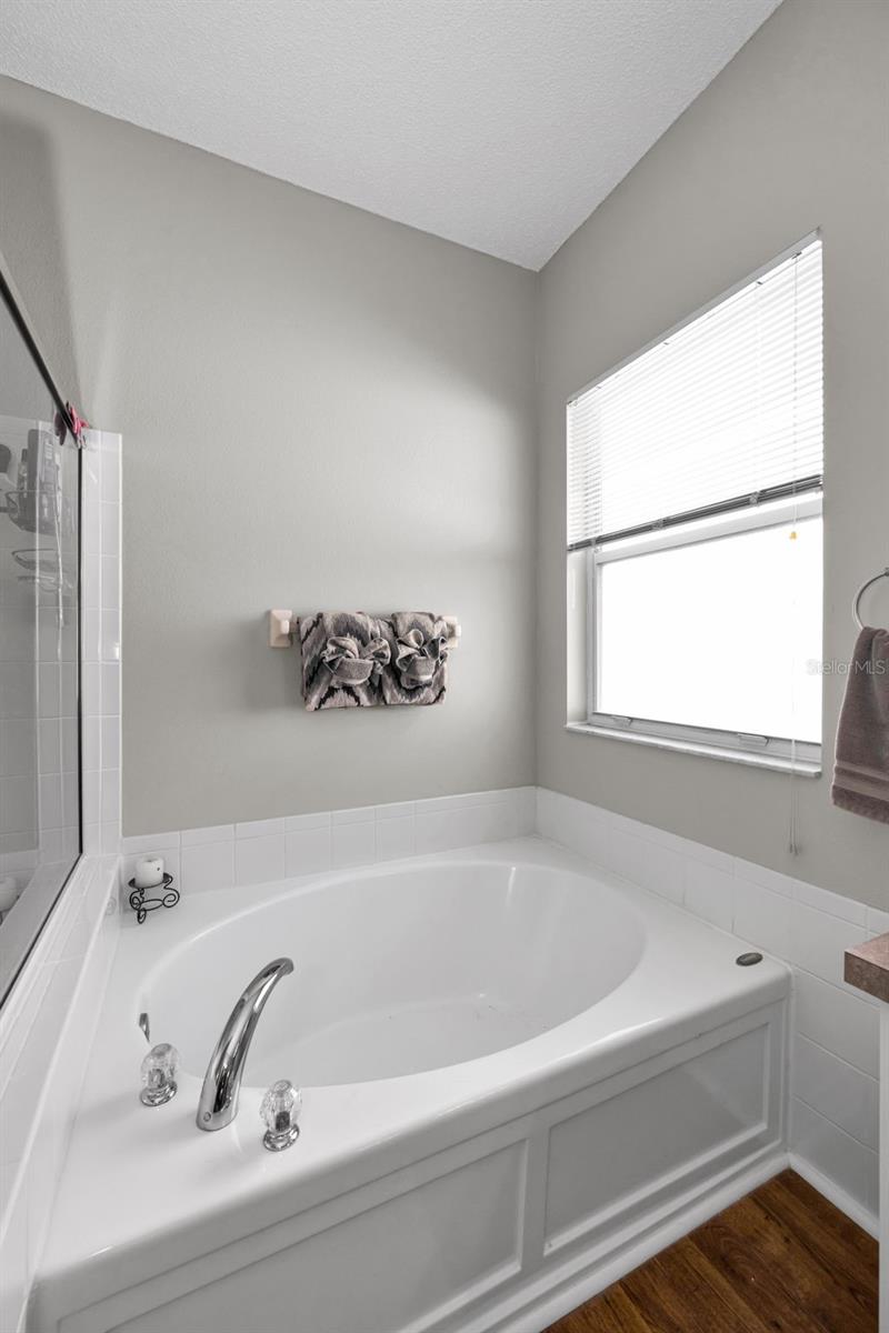 1821 Alvara Pl Property Photo 14