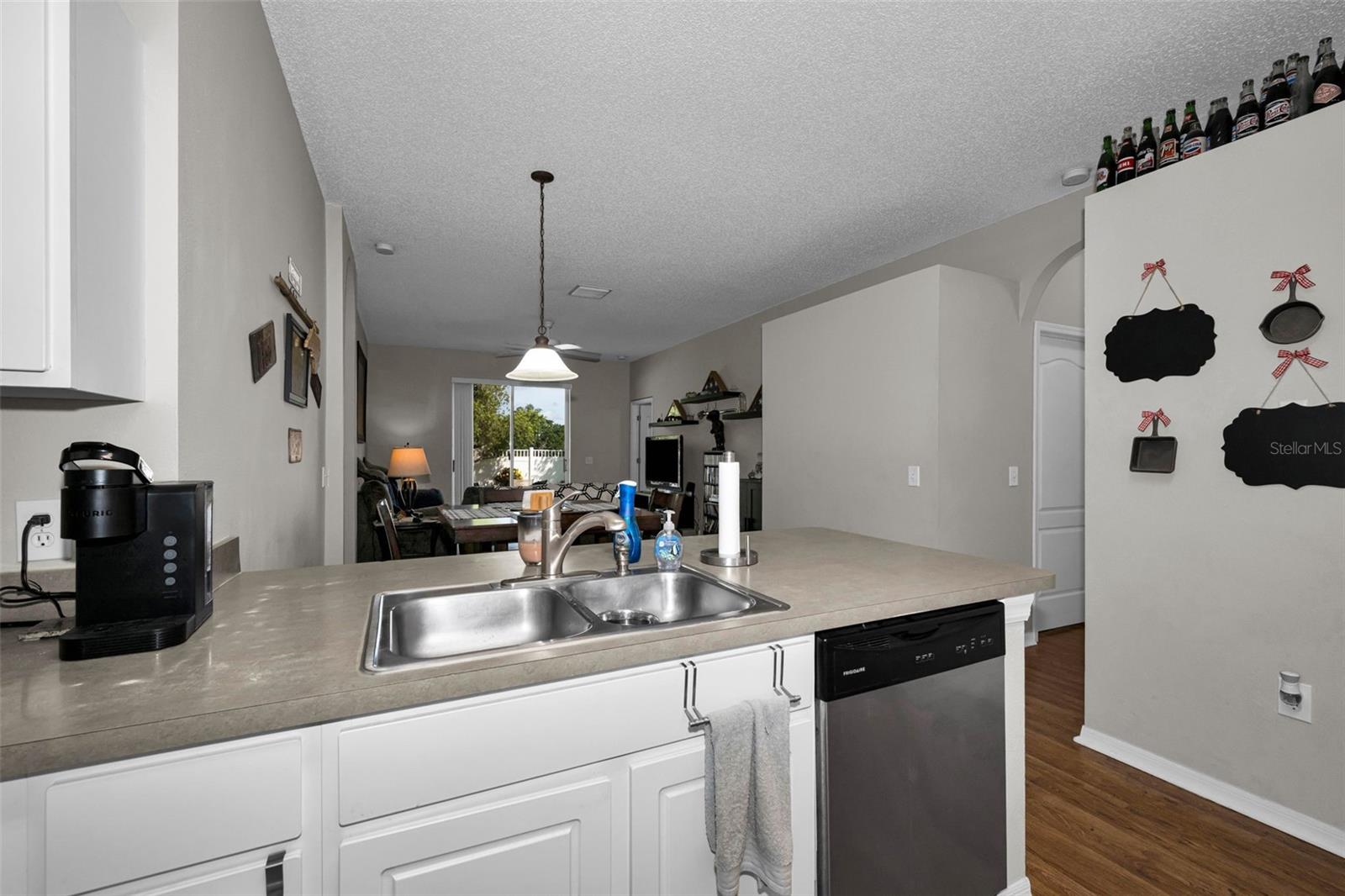 1821 Alvara Pl Property Photo 17