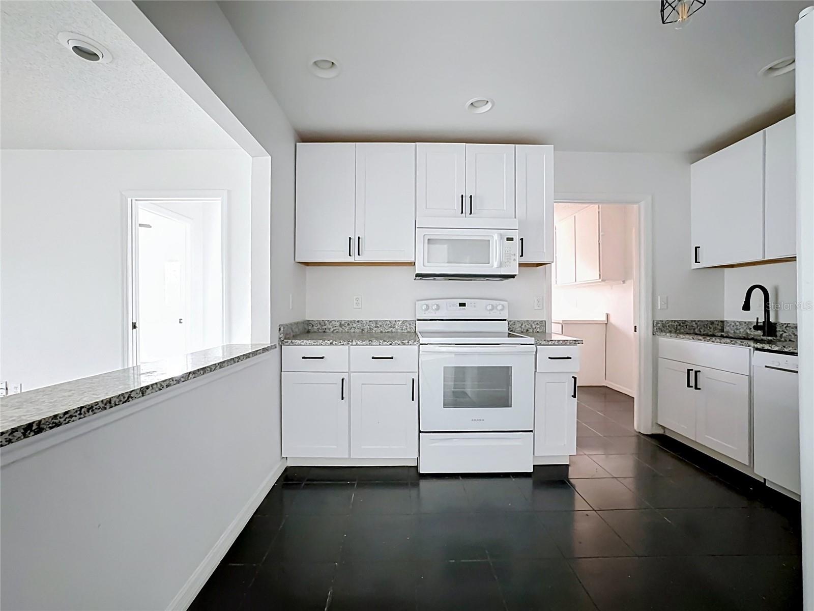 1620 Bentwood Dr Property Photo 17