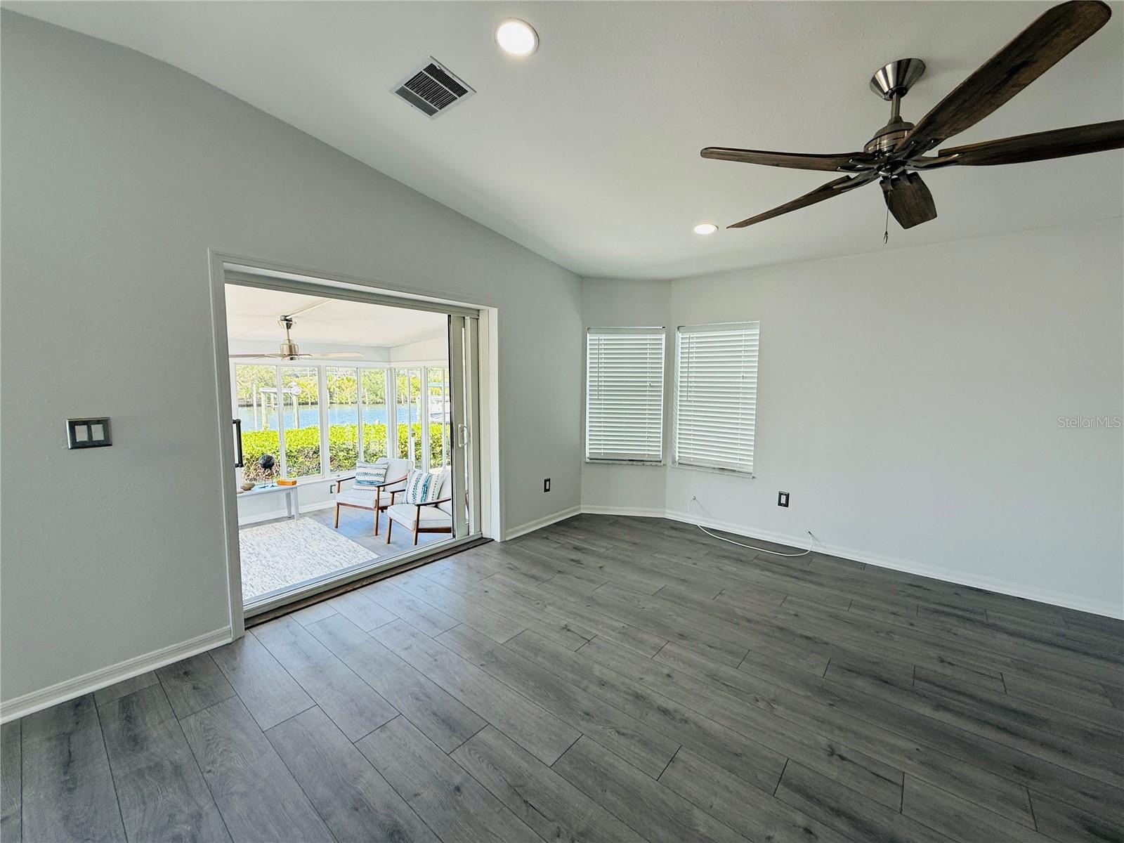 4851 W Gandy Blvd #5c Property Photo 19