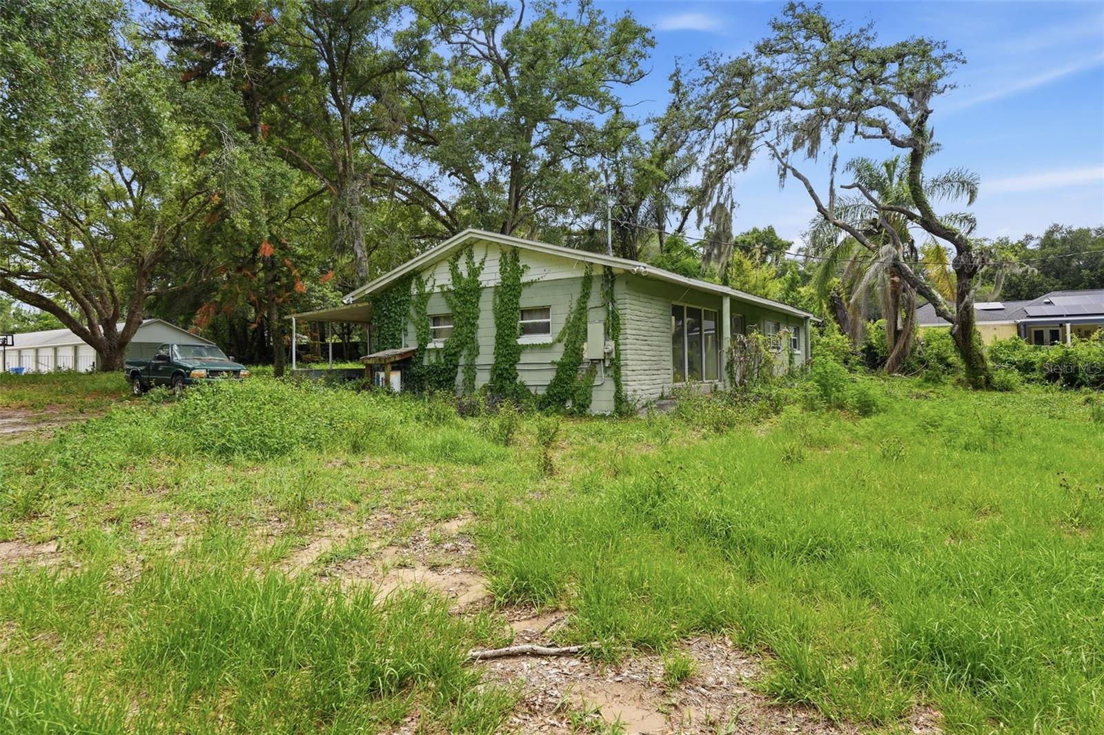 832 S Parsons Ave Property Photo 44