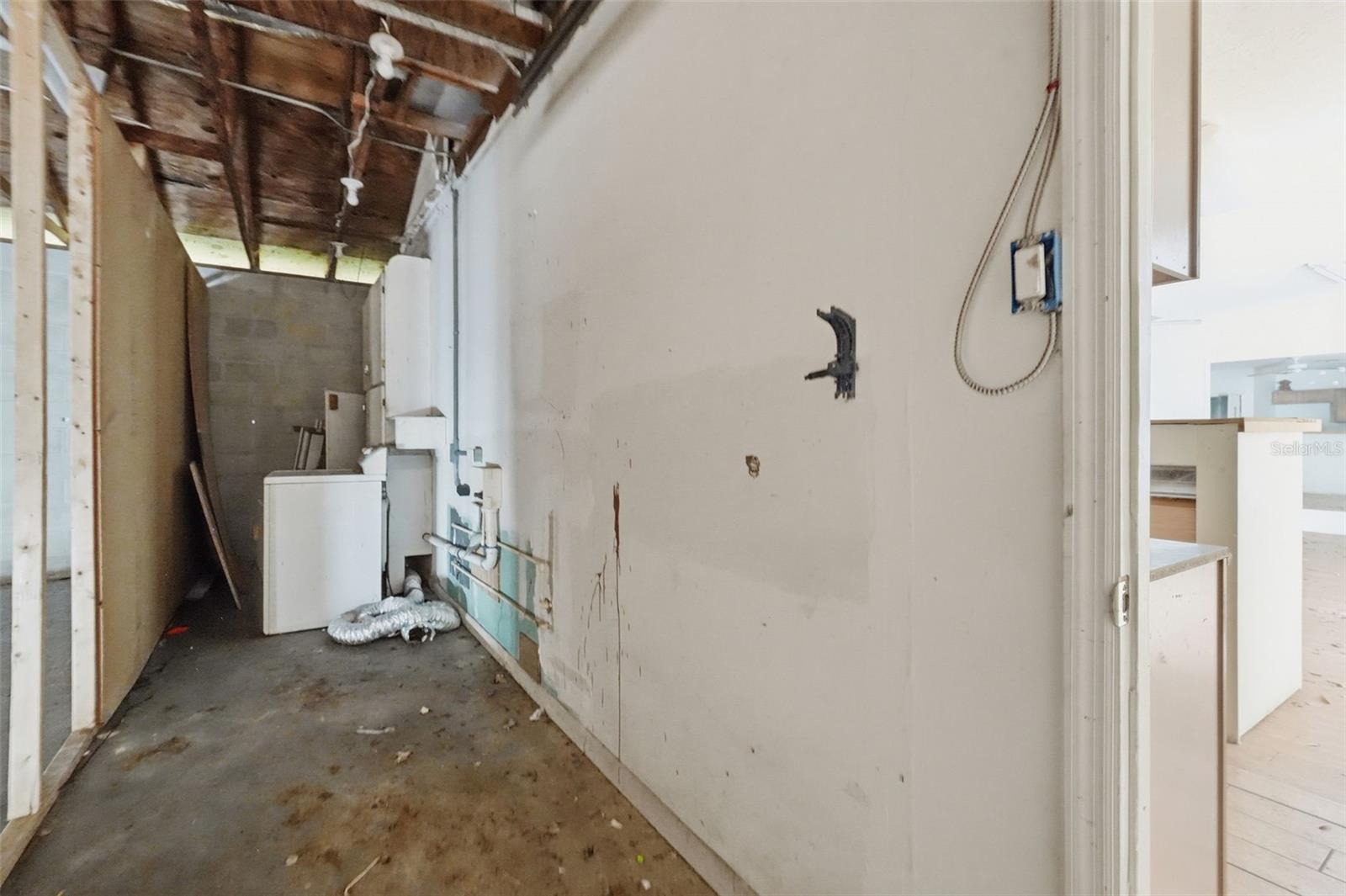 832 S Parsons Ave Property Photo 63
