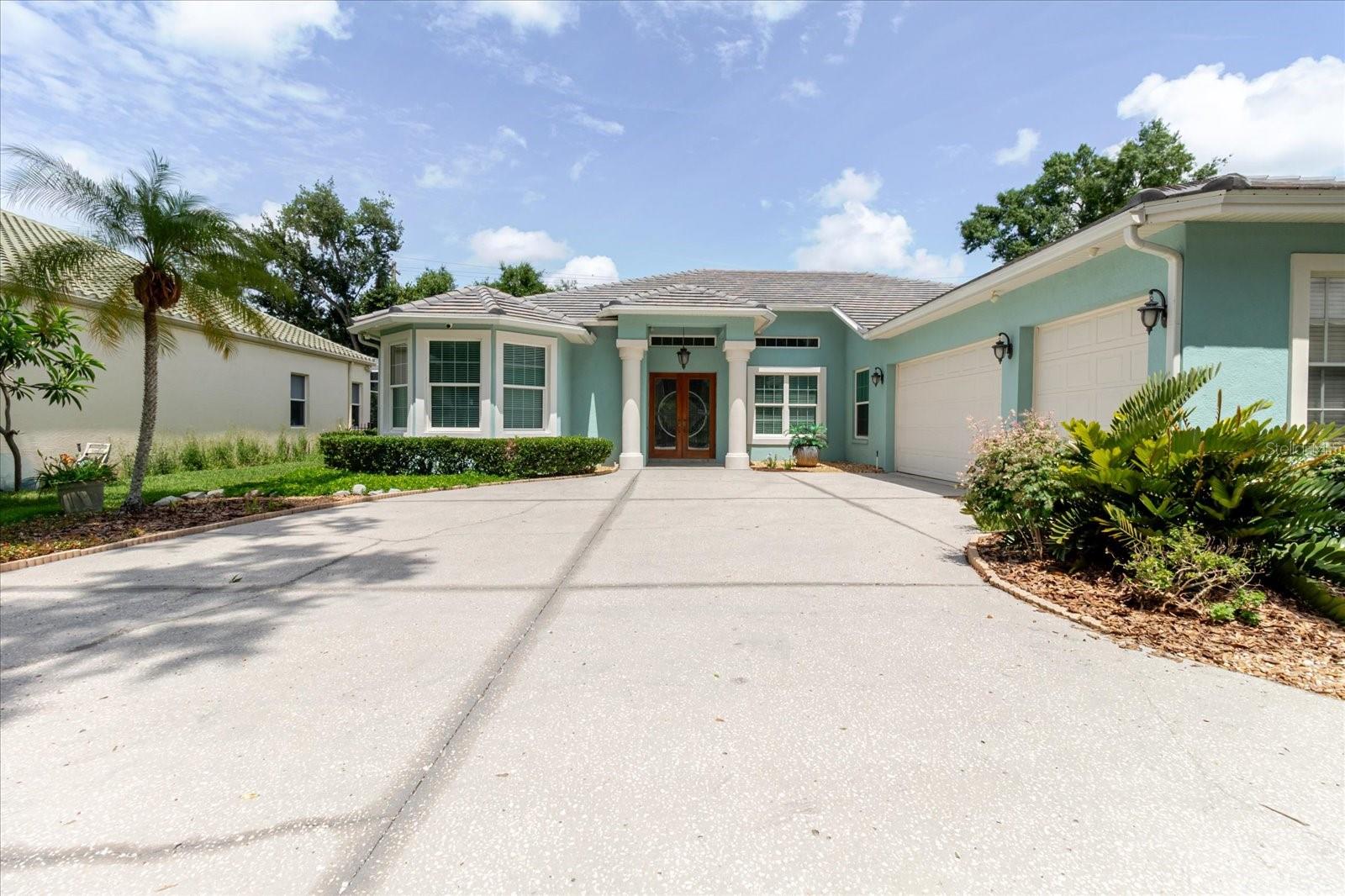 13510 Westshire Dr Property Photo 6