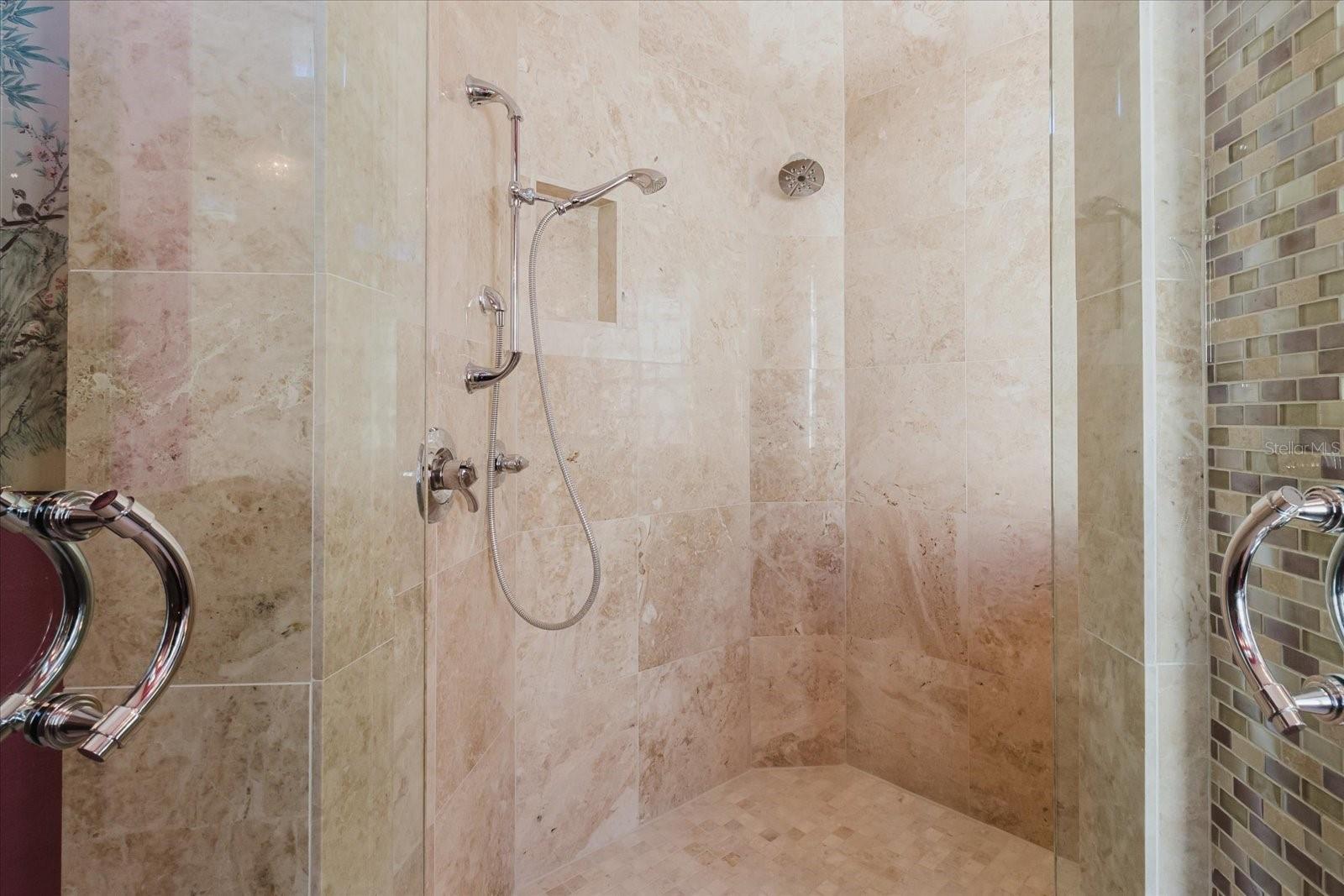 13510 Westshire Dr Property Photo 43