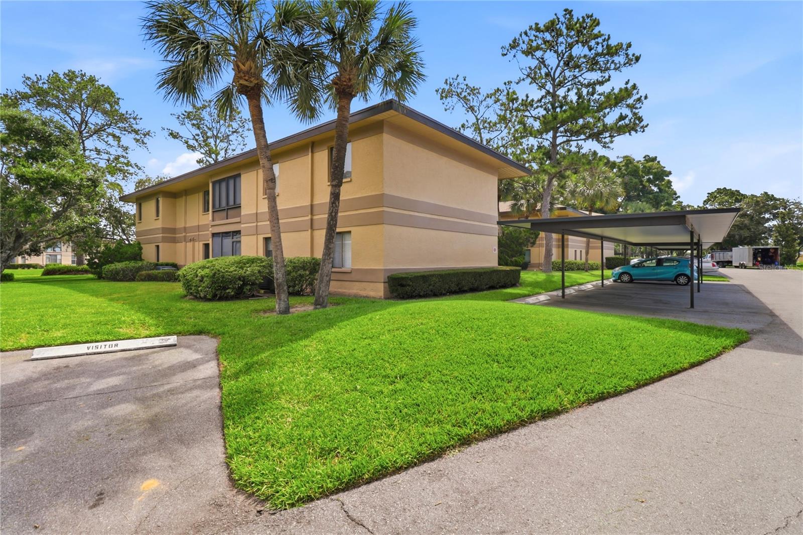 2685 Sabal Springs Cir #105 Property Photo 2