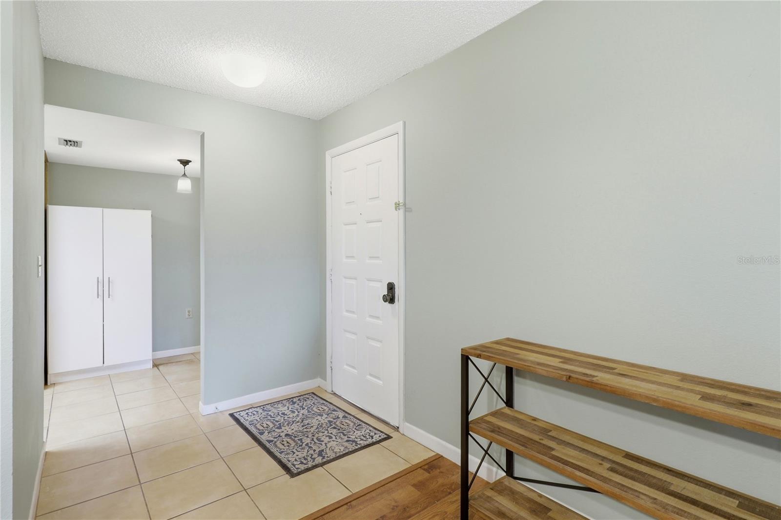 2685 Sabal Springs Cir #105 Property Photo 3