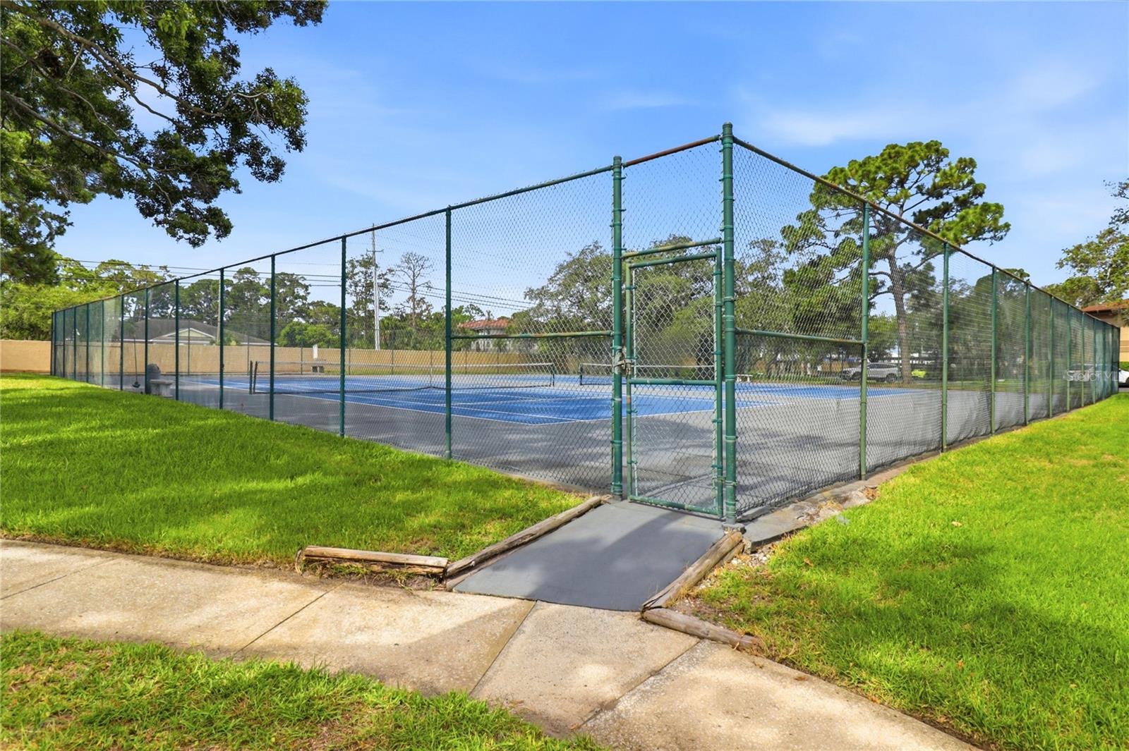 2685 Sabal Springs Cir #105 Property Photo 20