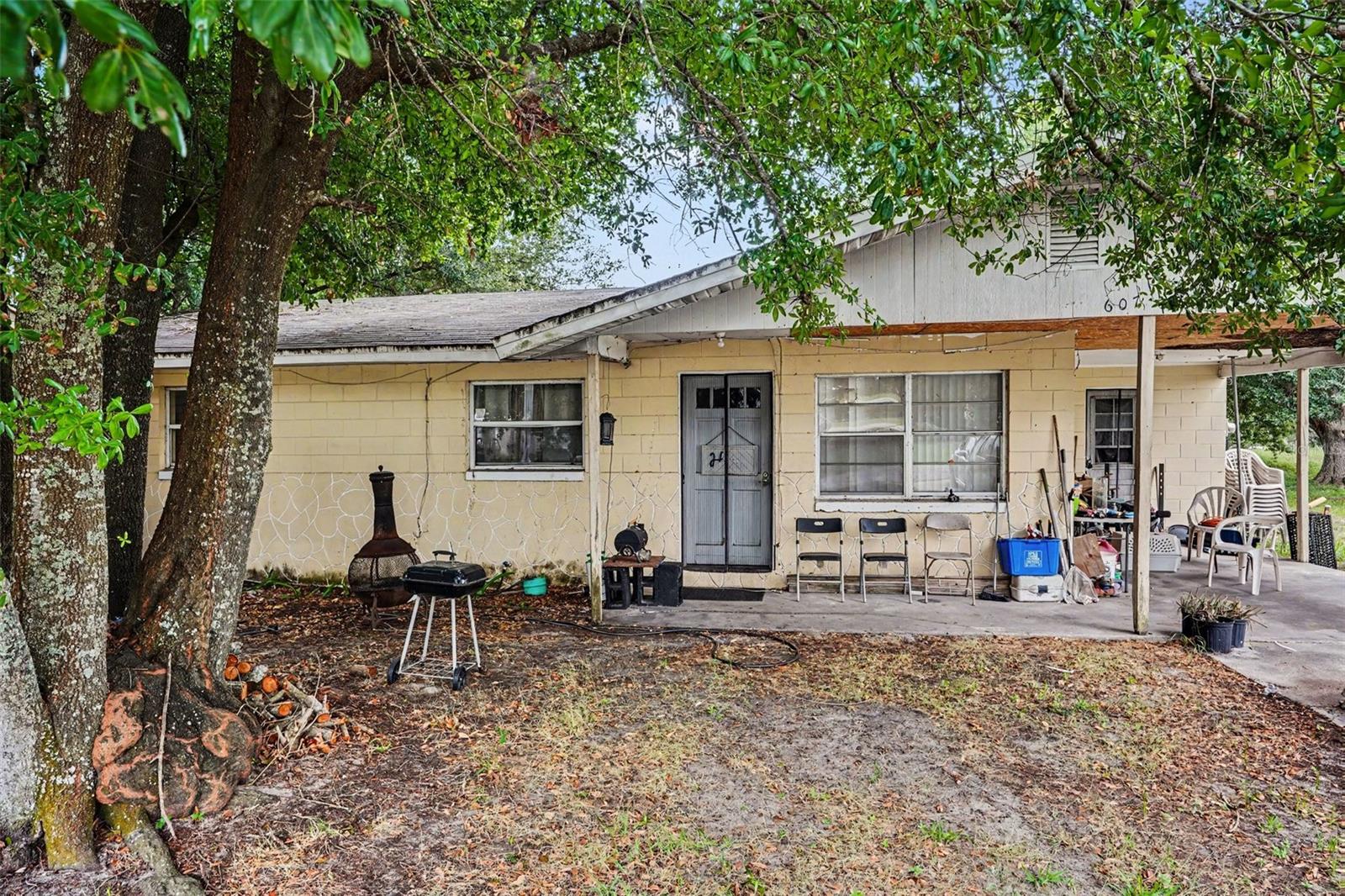 607 2nd Ave Property Photo 1