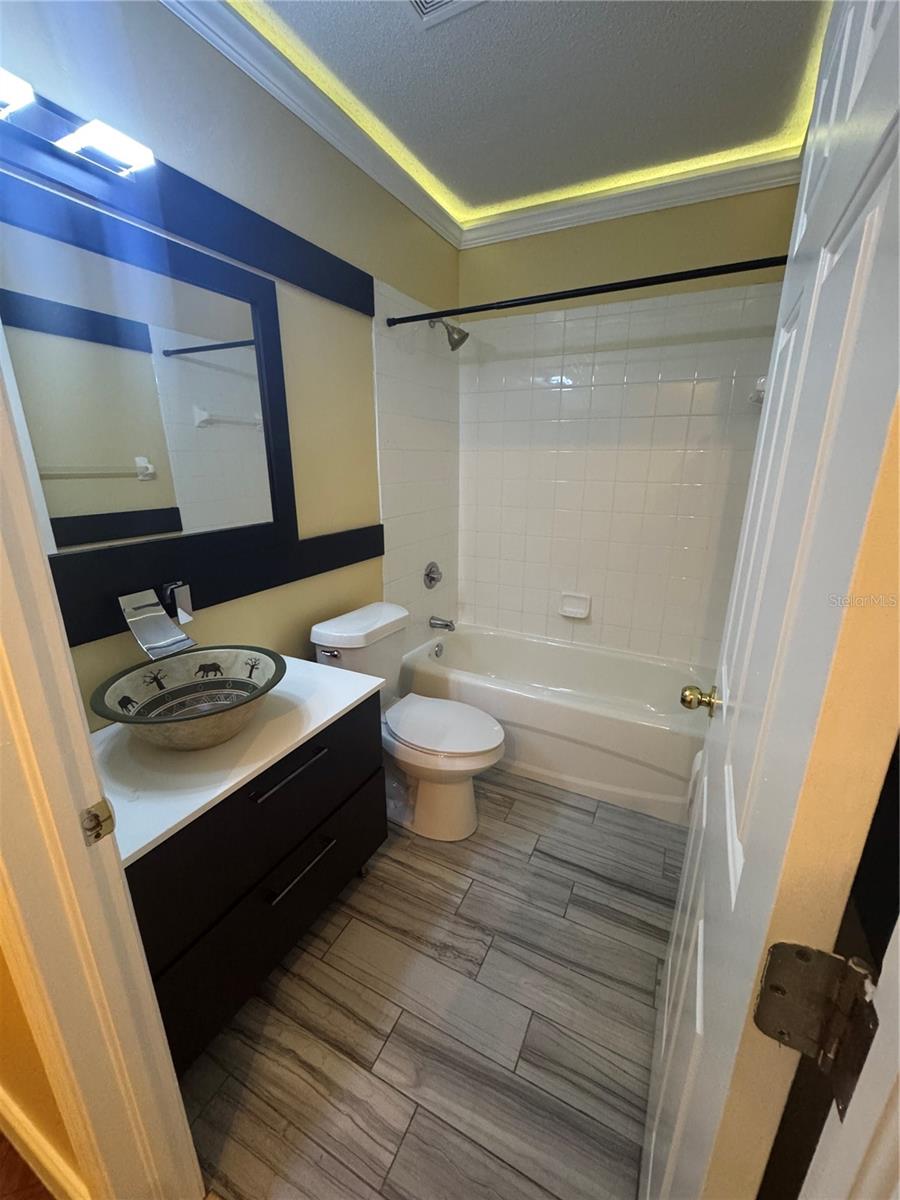 6229 Osprey Lake Cir Property Photo 5