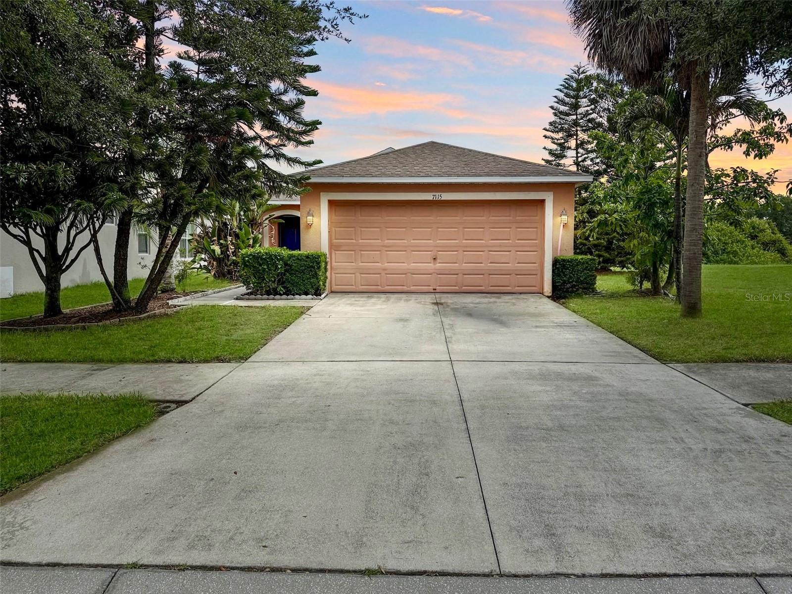7115 Forest Mere Dr Property Photo 1