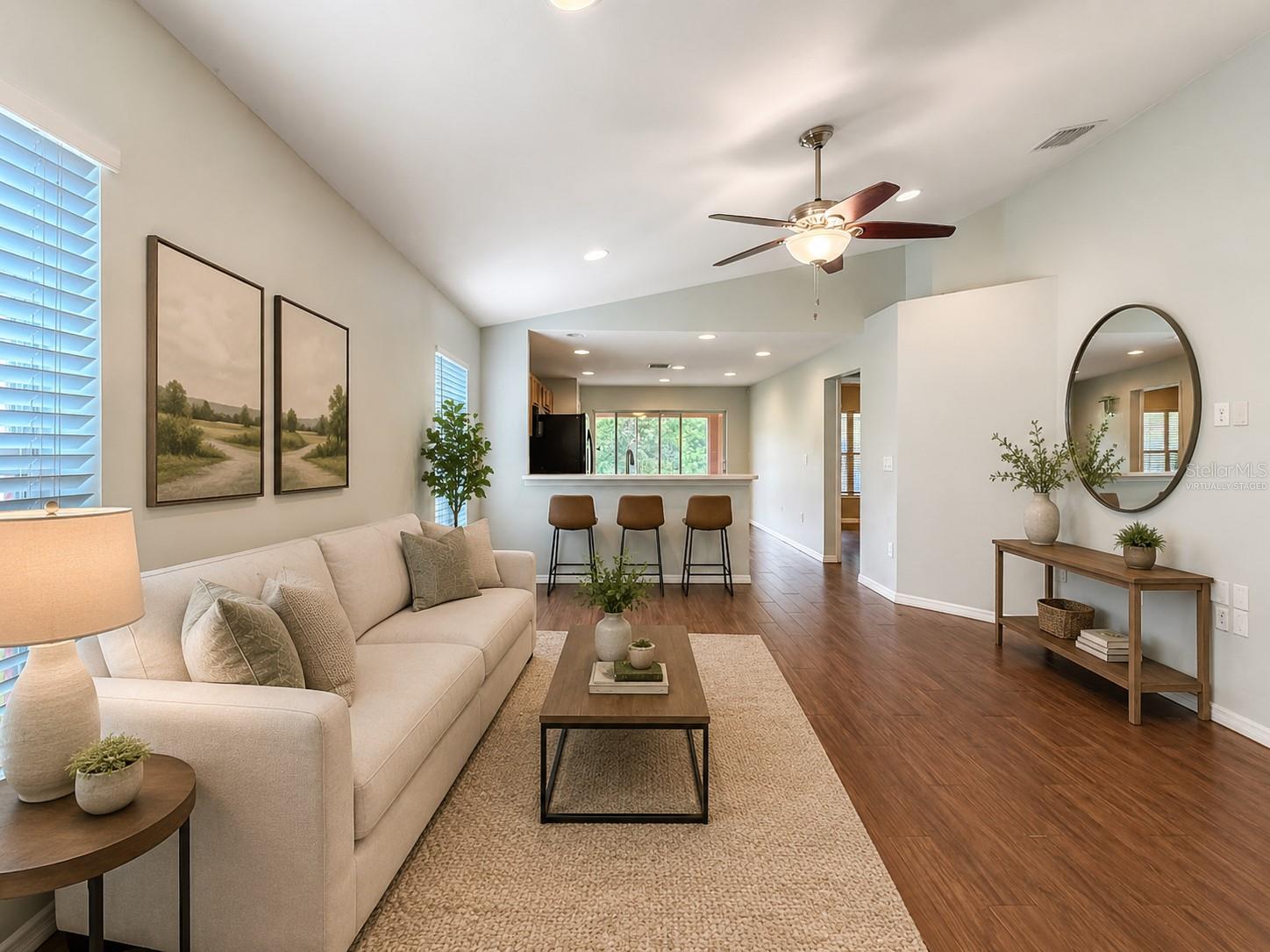 7115 Forest Mere Dr Property Photo 3
