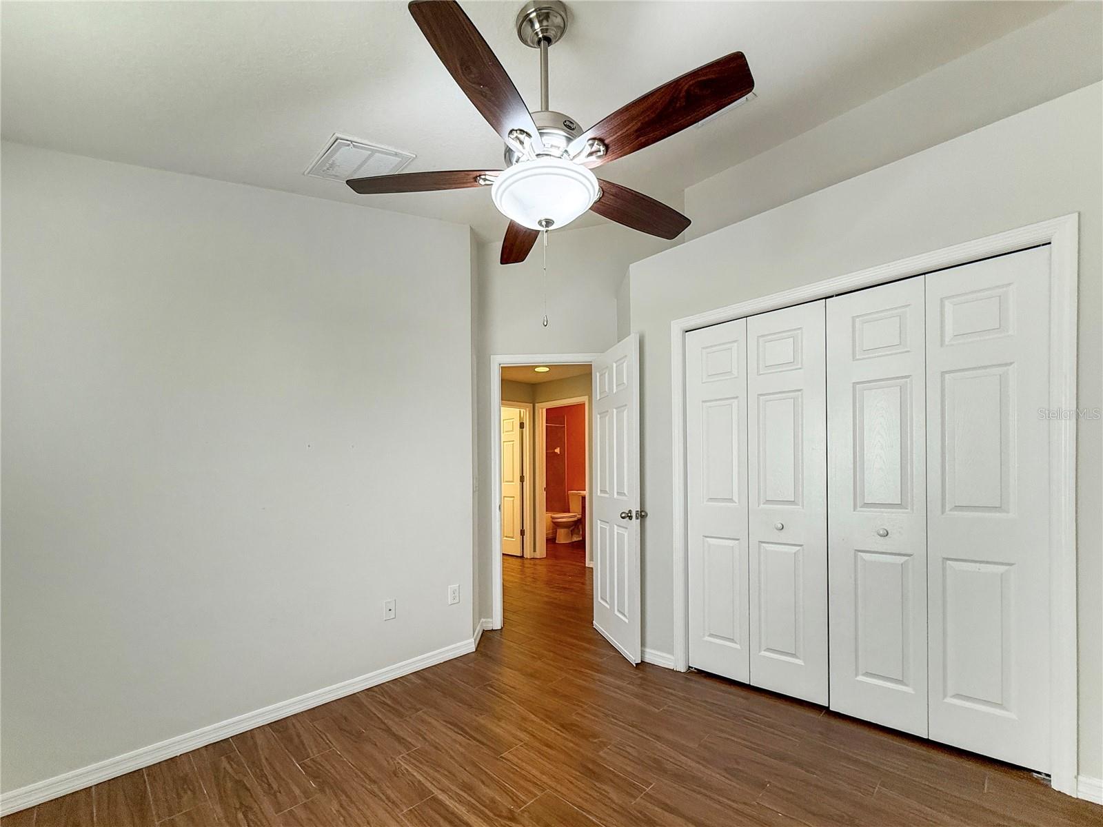 7115 Forest Mere Dr Property Photo 16