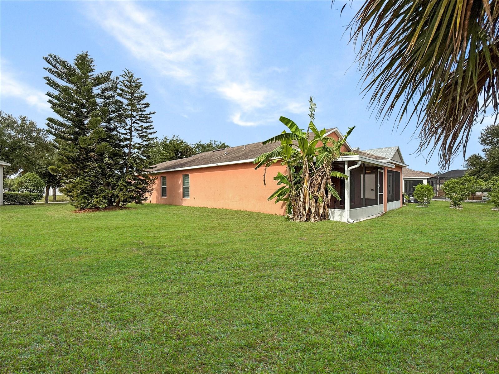 7115 Forest Mere Dr Property Photo 24