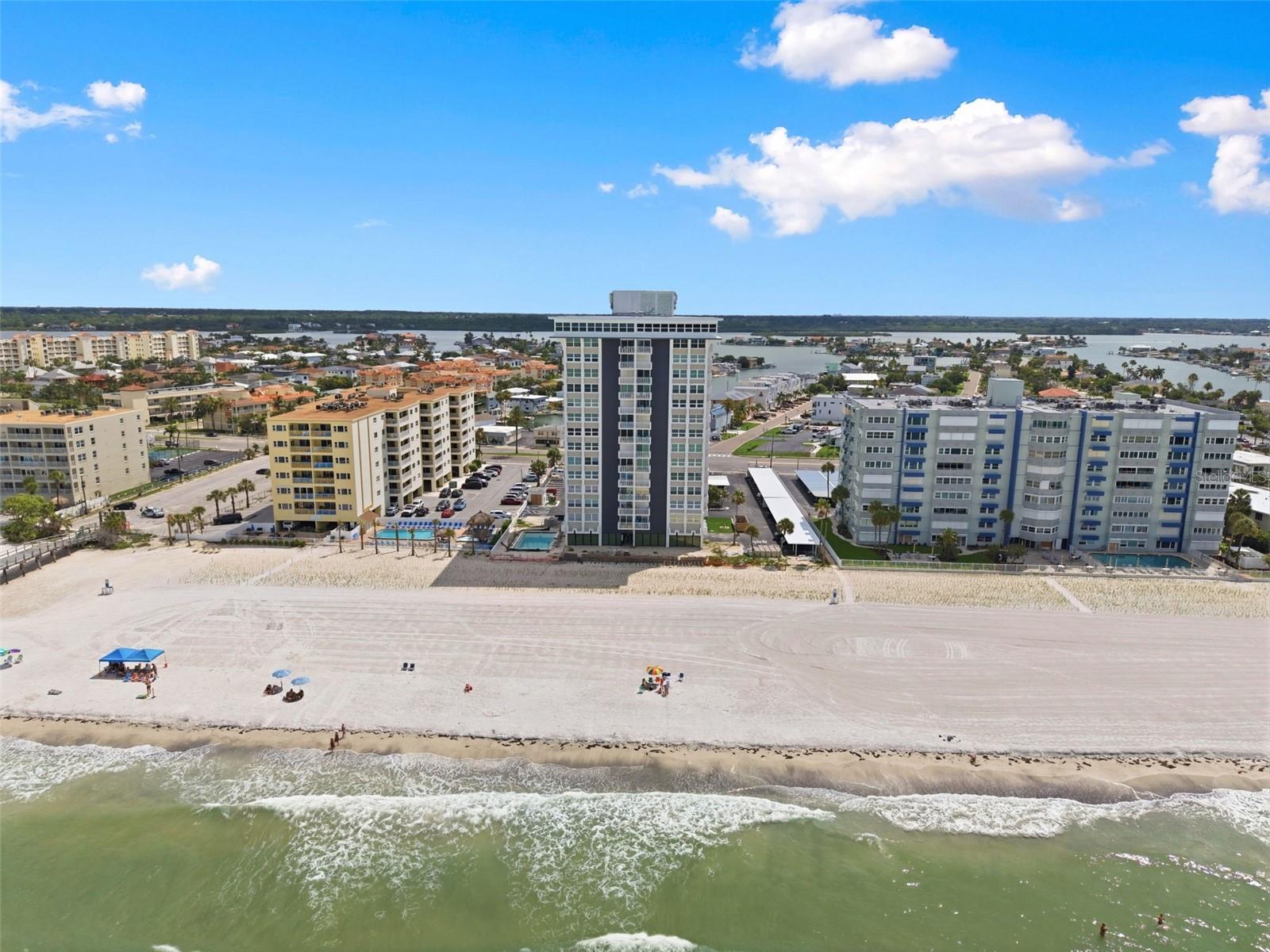 17408 Gulf Blvd #403 Property Photo 11