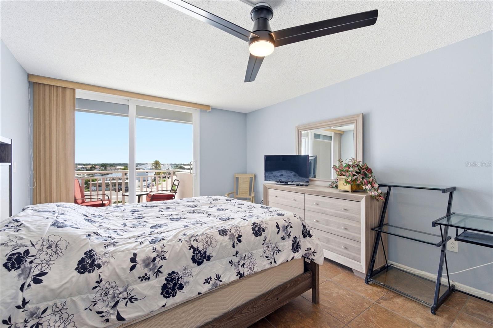 17408 Gulf Blvd #403 Property Photo 40