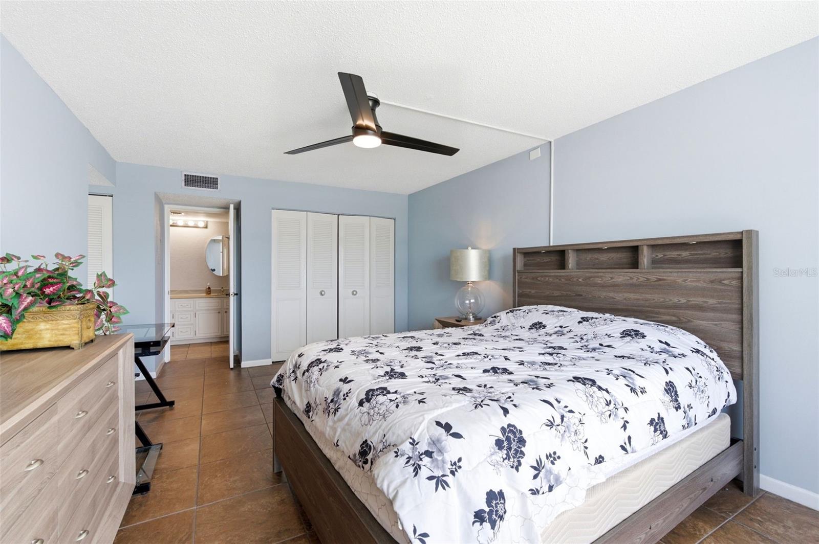 17408 Gulf Blvd #403 Property Photo 42