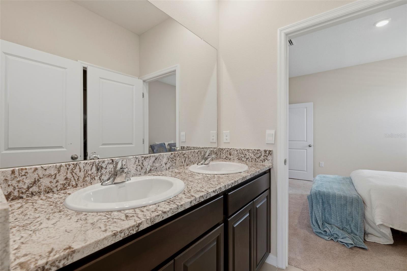 32337 Conchshell Sail St Property Photo 22