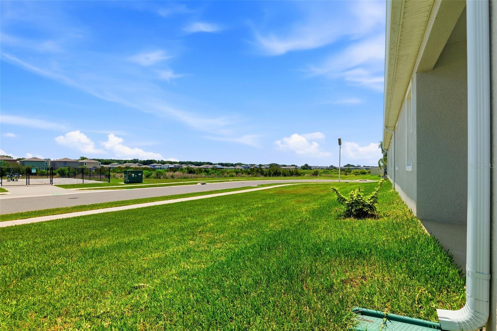 32337 Conchshell Sail St Property Photo 40