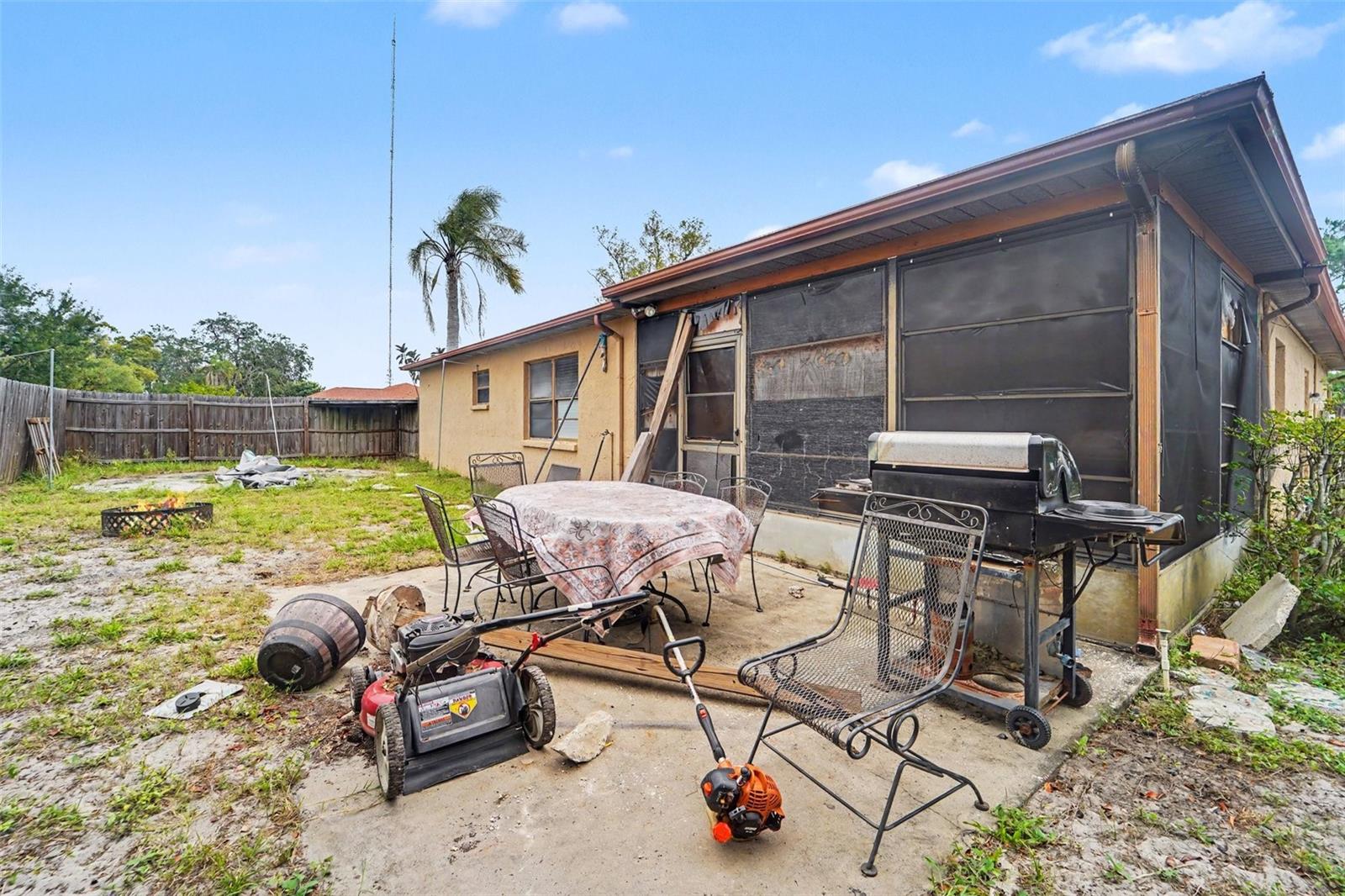 1215 Persimmon Dr Property Photo 30