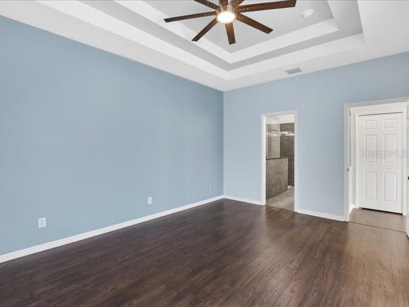 5513 Golden Isles Dr Property Photo 13
