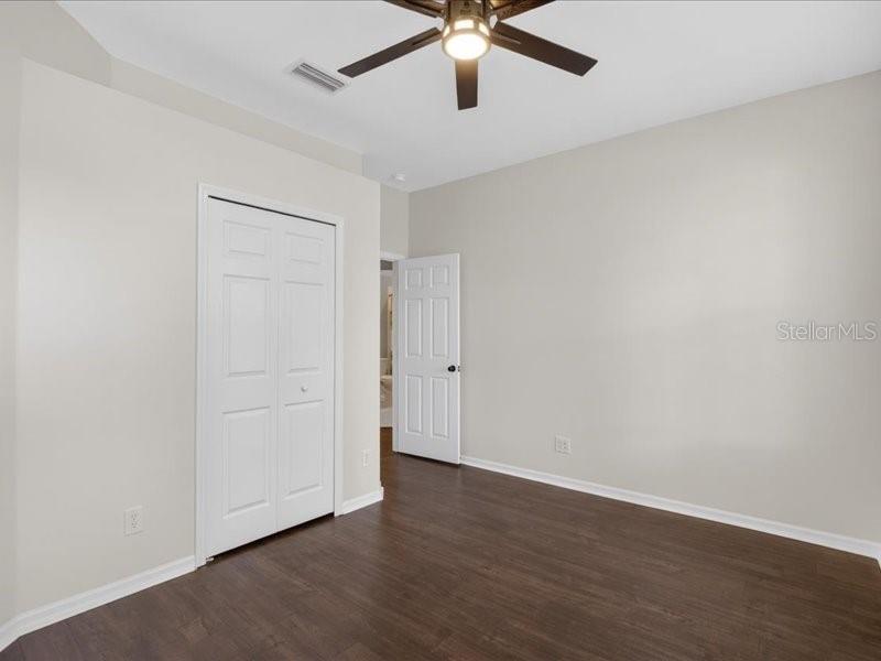 5513 Golden Isles Dr Property Photo 28