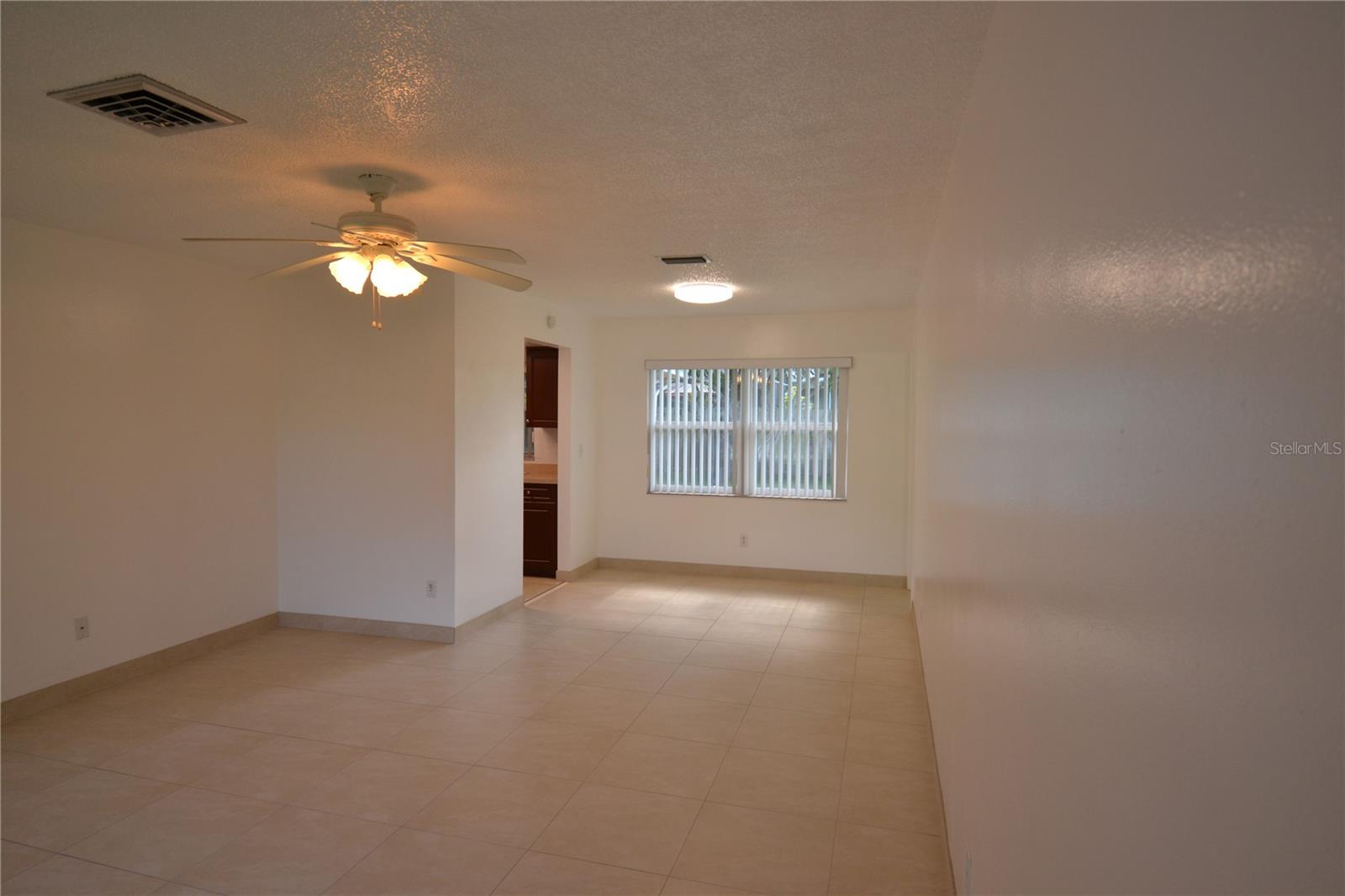 2357 White Oak Cir Property Photo 31