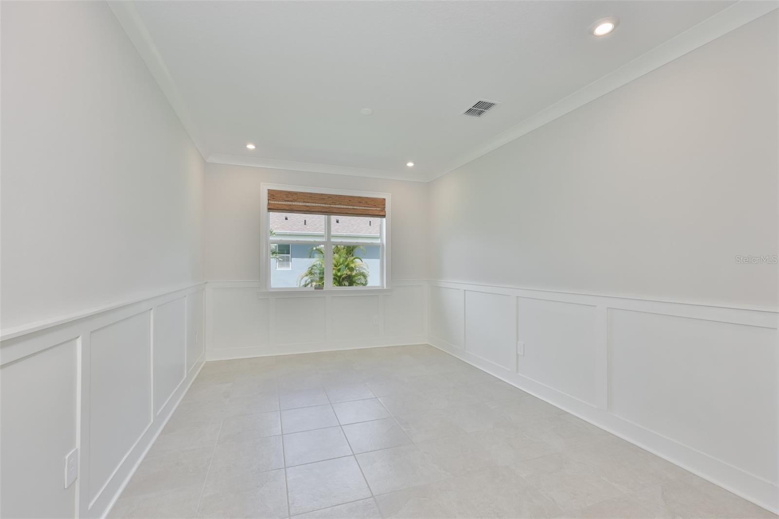 12342 54th St E Property Photo 16